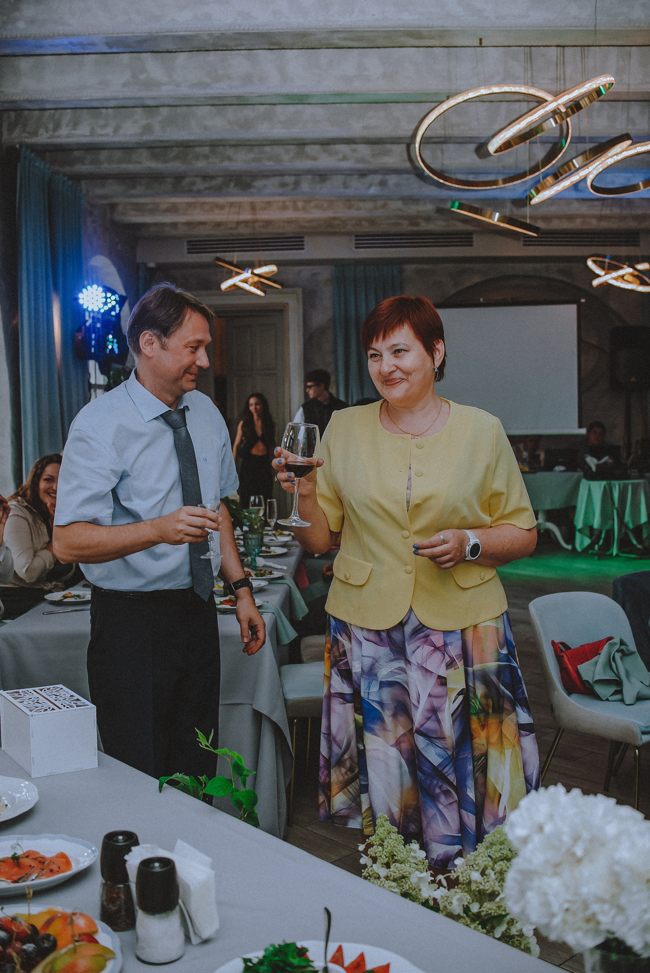 Love.com: Главная страница нашего счастья. Свадебный и семейный фотограф в Москве Сажина Кристина КиМ. Свадебный оператор в Москве Сажин Максим