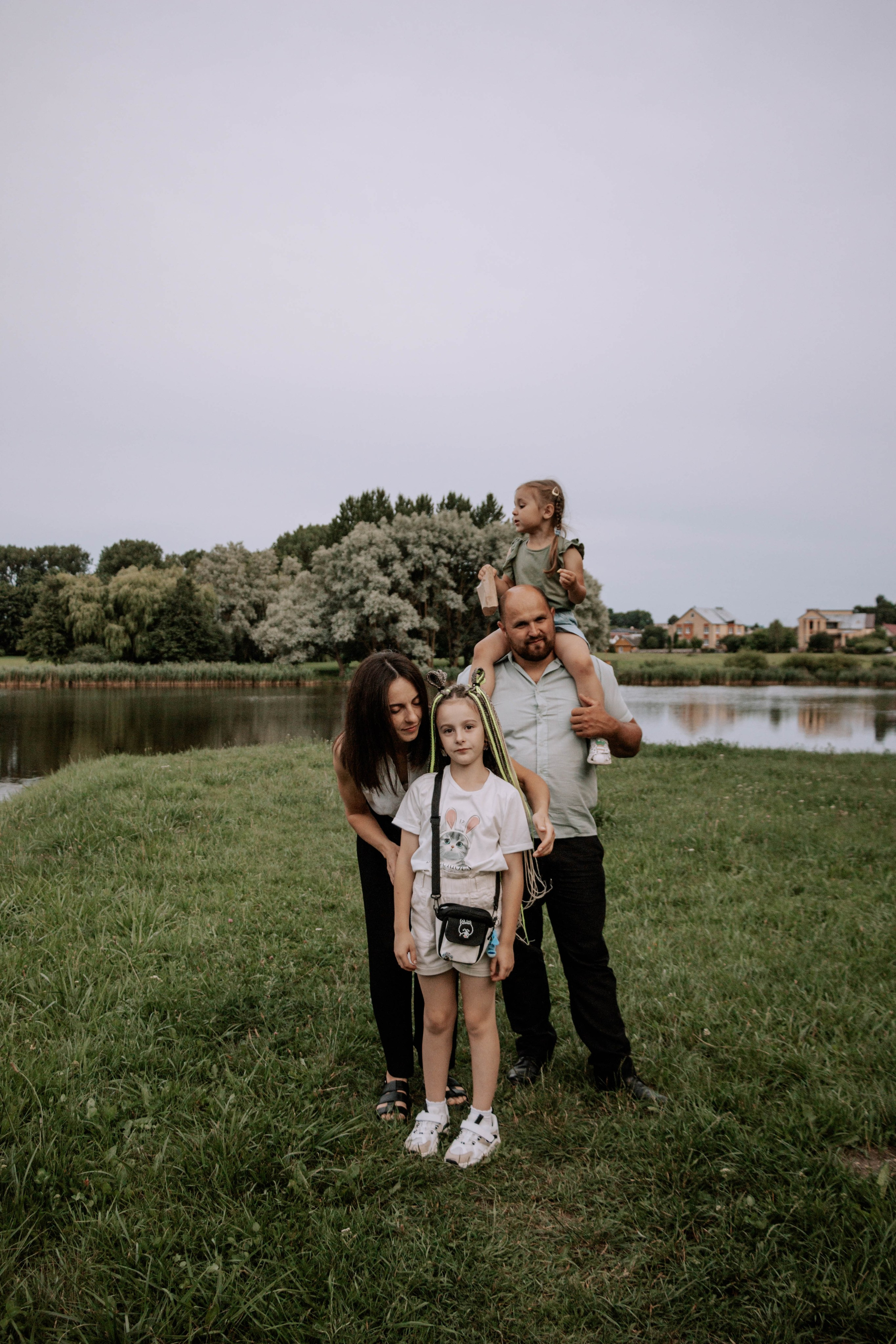 Алексей, Римма, Аннушка и Полина. Бережно сохраняю ваши чувства и истории на своих фотографиях