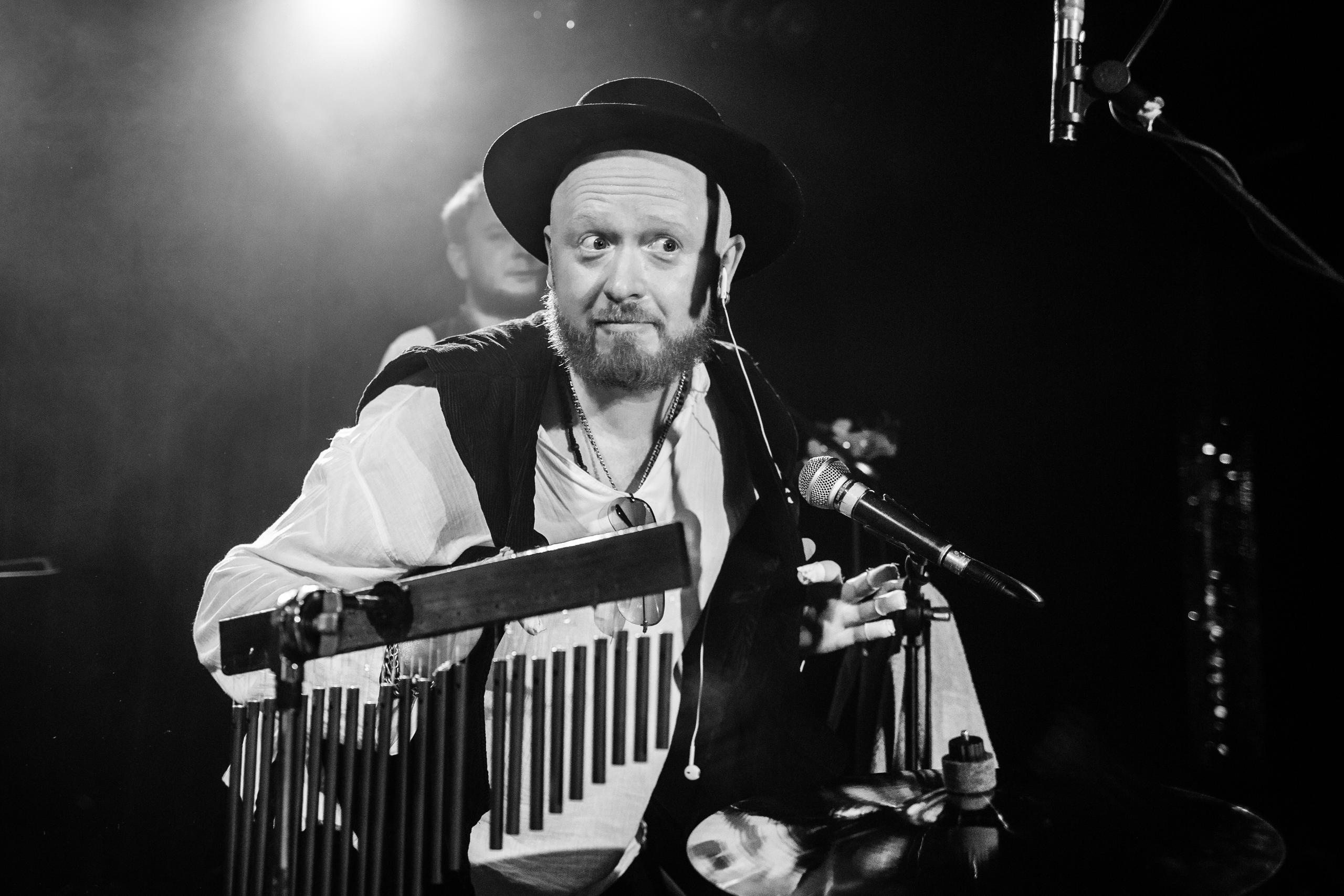 ОБНИМИ КИТА. Фотограф Сонкина Татьяна