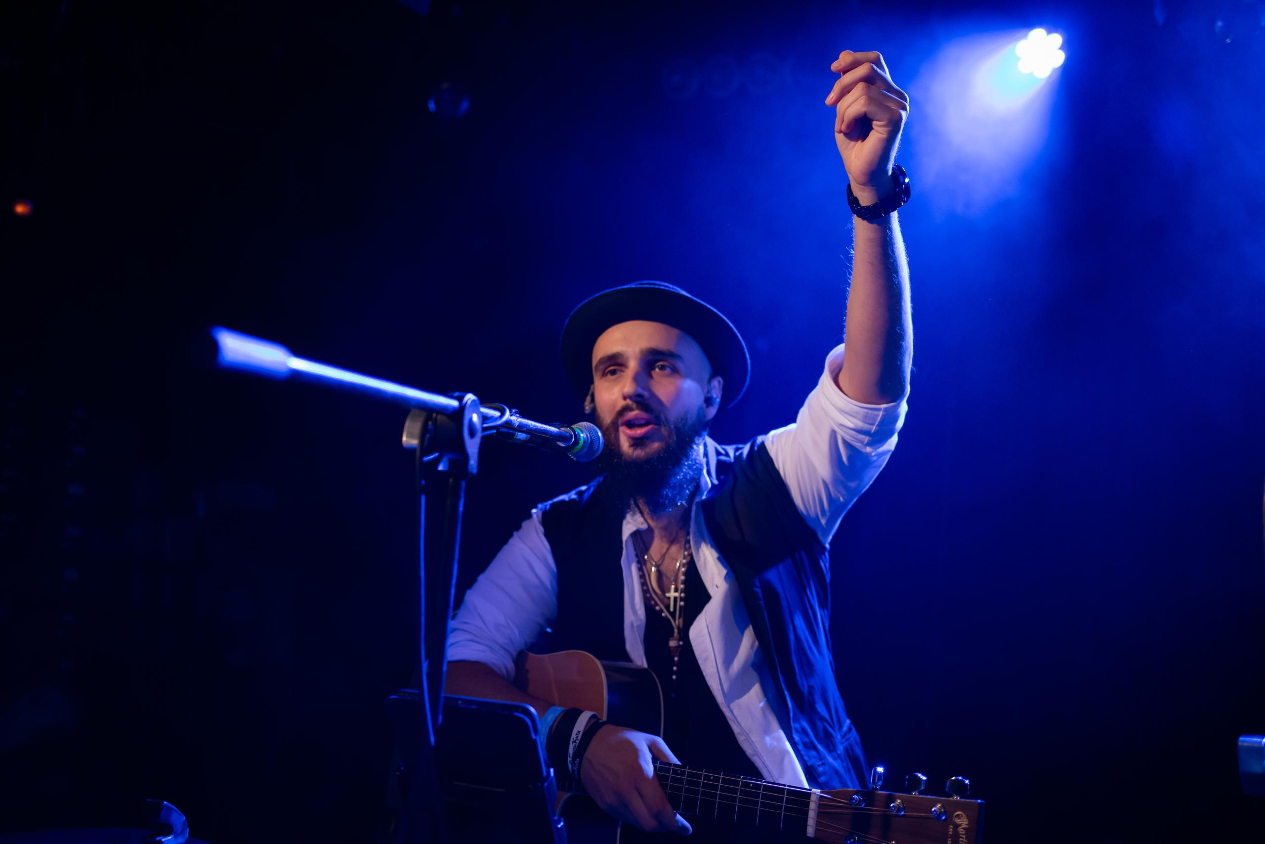 ОБНИМИ КИТА. Фотограф Сонкина Татьяна