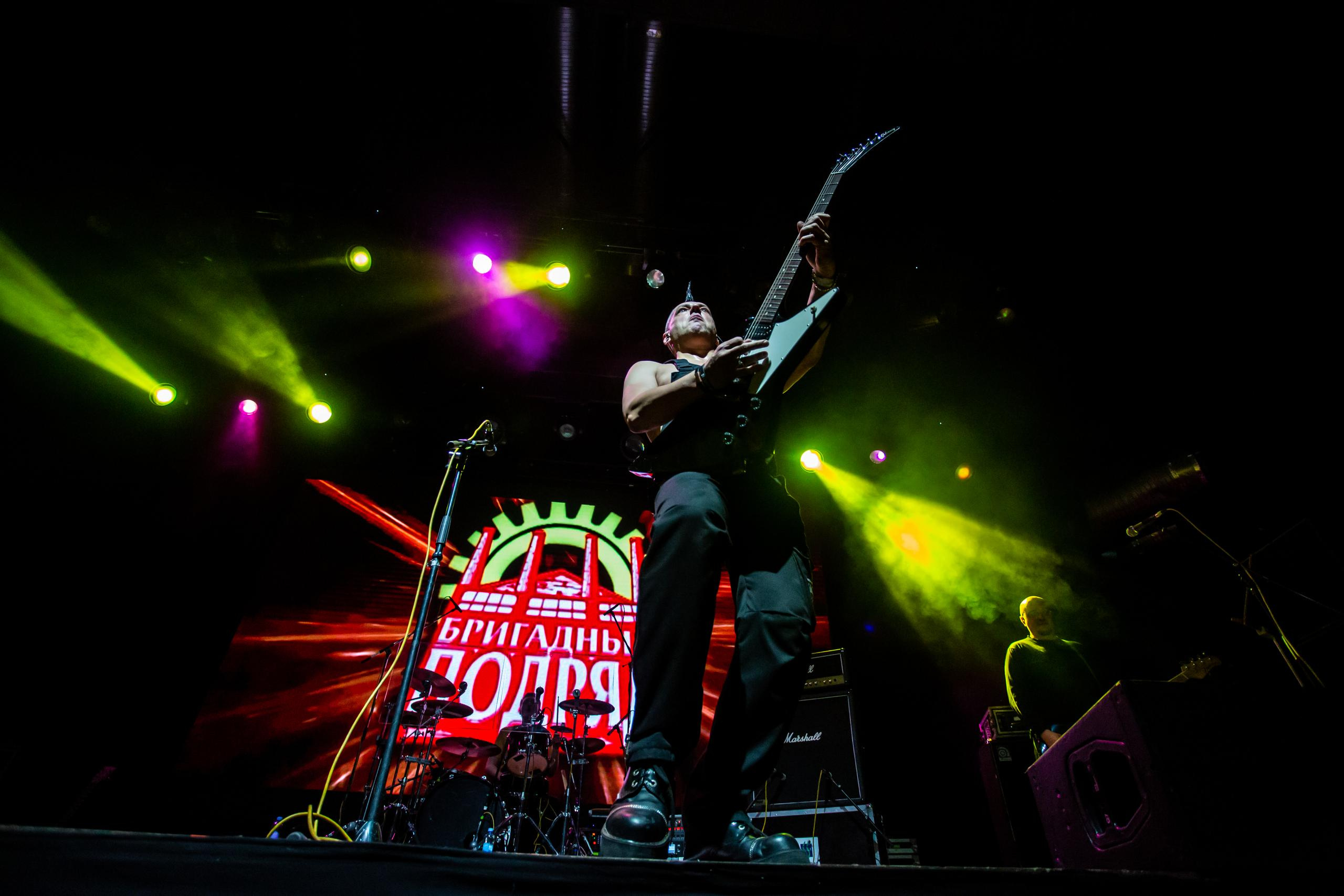 БРИГАДНЫЙ ПОДРЯД. Фотограф Сонкина Татьяна