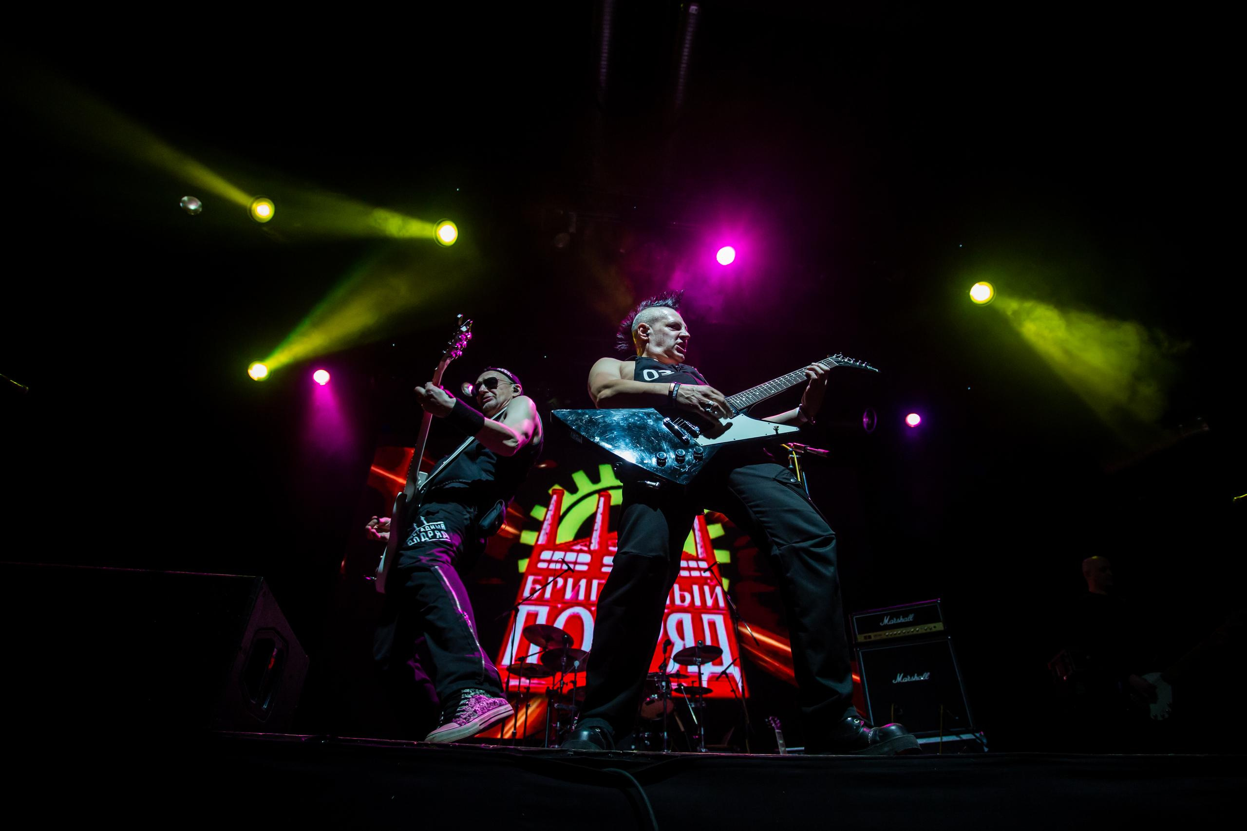 БРИГАДНЫЙ ПОДРЯД. Фотограф Сонкина Татьяна