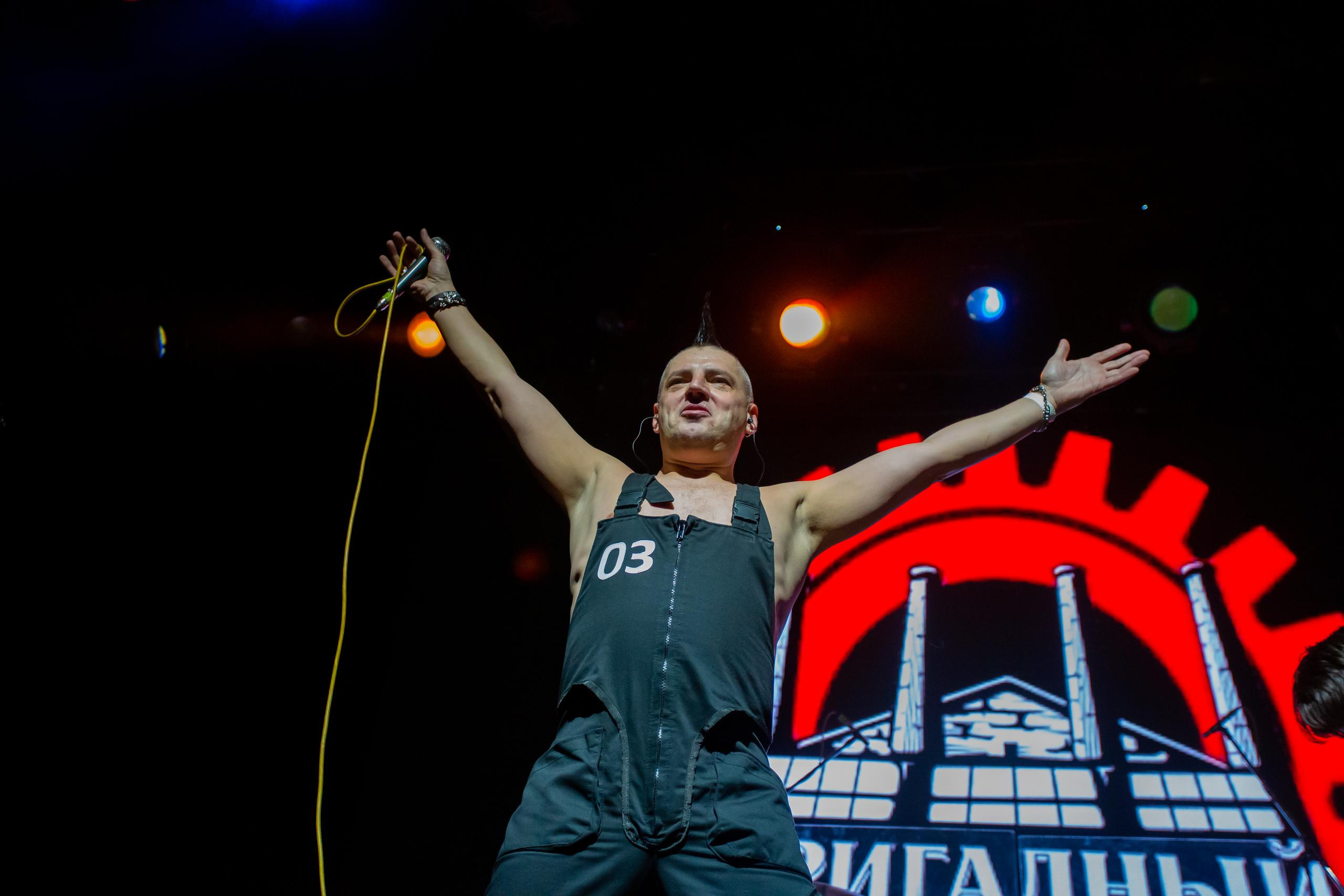 БРИГАДНЫЙ ПОДРЯД. Фотограф Сонкина Татьяна