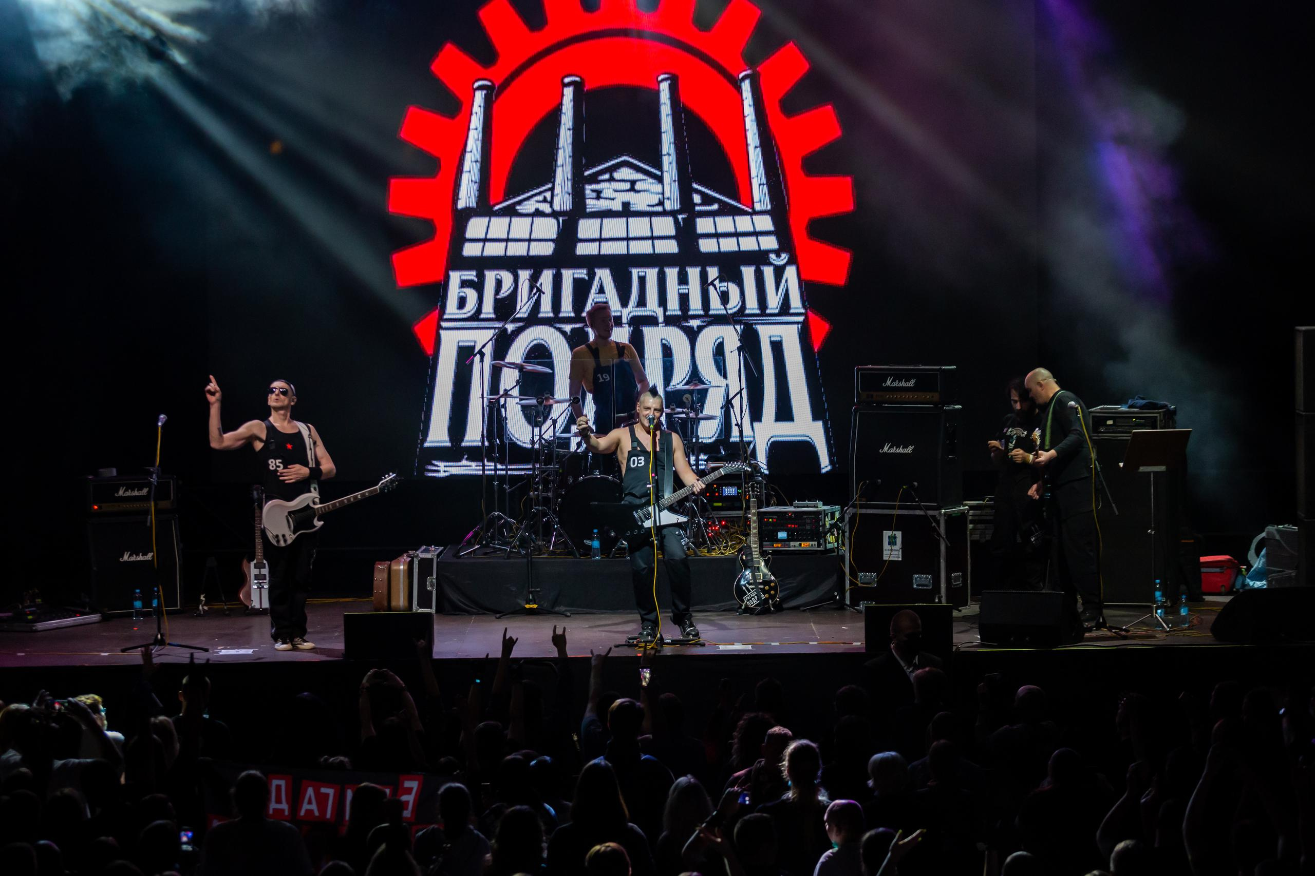 БРИГАДНЫЙ ПОДРЯД. Фотограф Сонкина Татьяна