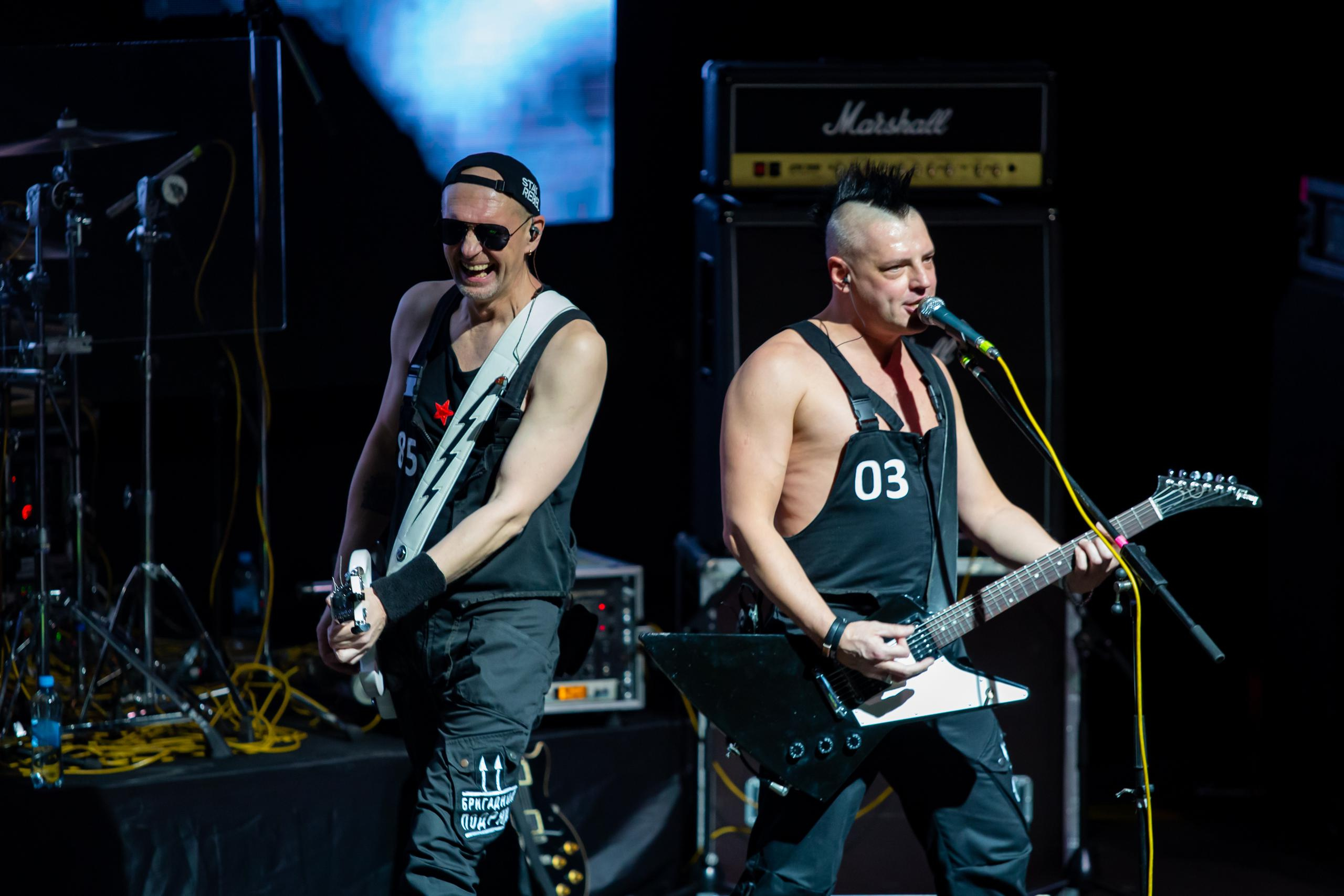 БРИГАДНЫЙ ПОДРЯД. Фотограф Сонкина Татьяна