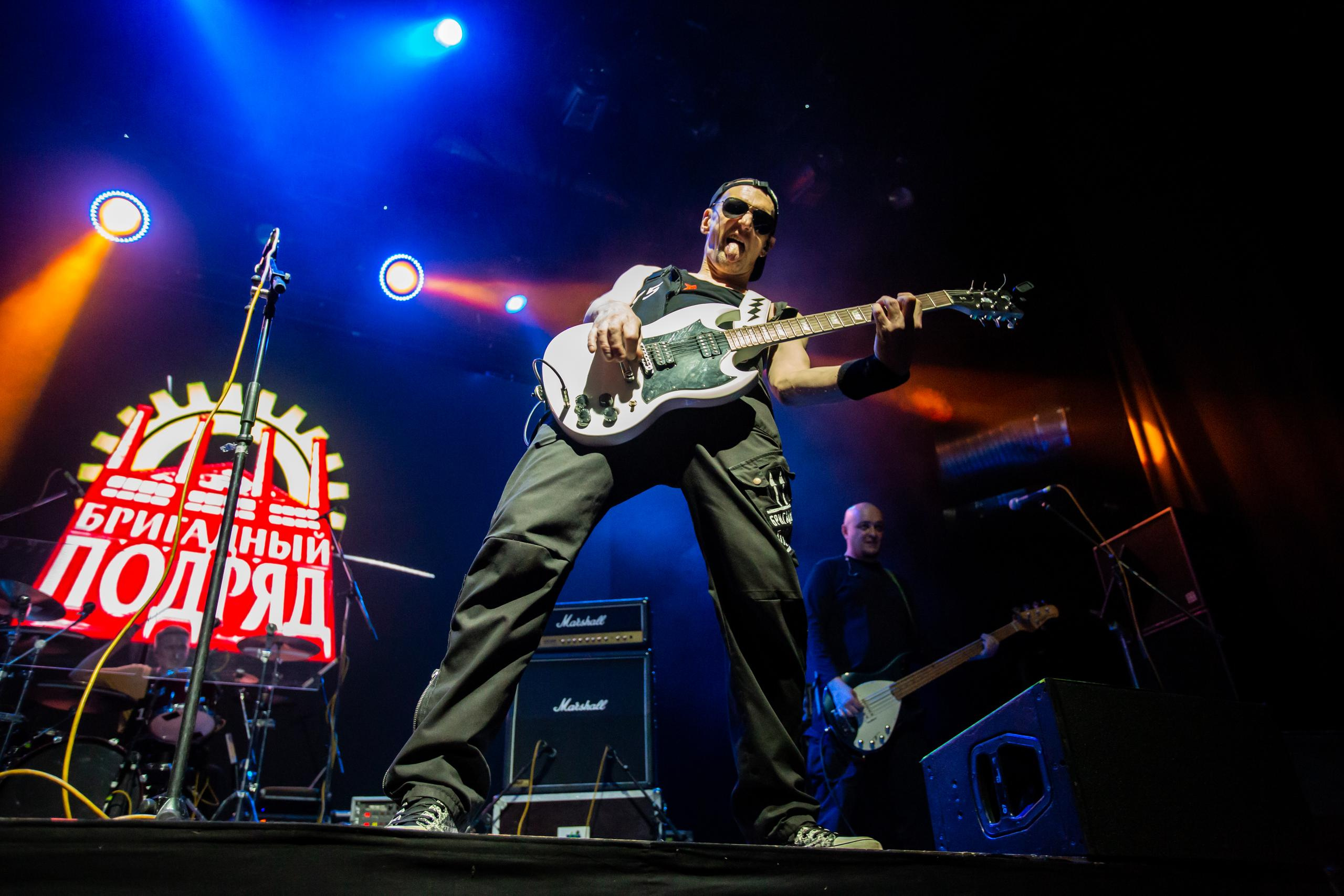 БРИГАДНЫЙ ПОДРЯД. Фотограф Сонкина Татьяна