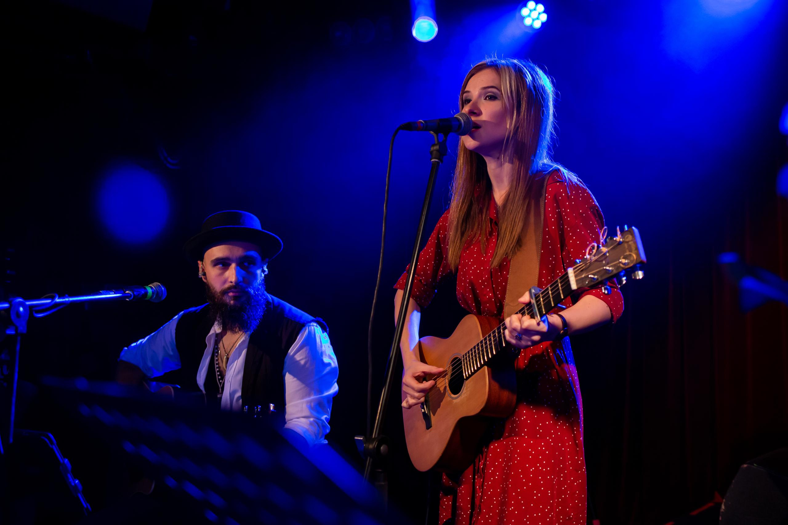 ОБНИМИ КИТА. Фотограф Сонкина Татьяна