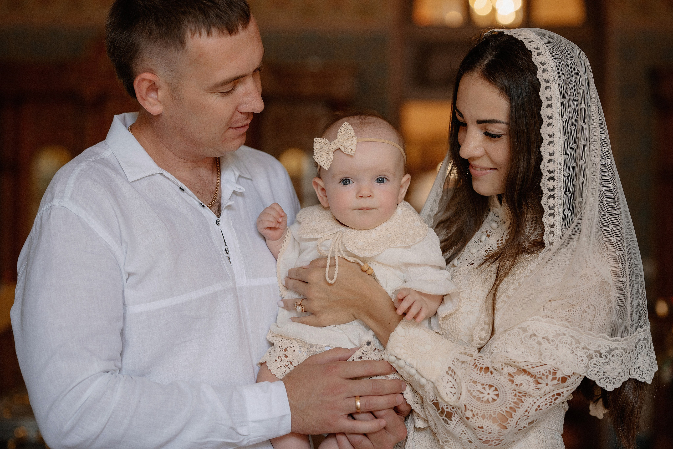 Крещение Софии. Фотограф на Крещение и Венчание в Красноярске Рамазанова Юлия