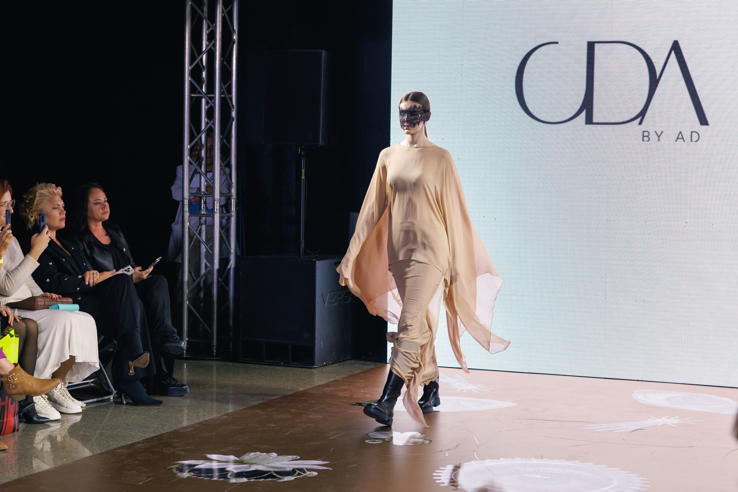 Volga Fashion Week. Профессиональный фотограф в Москве Захар Ишутин