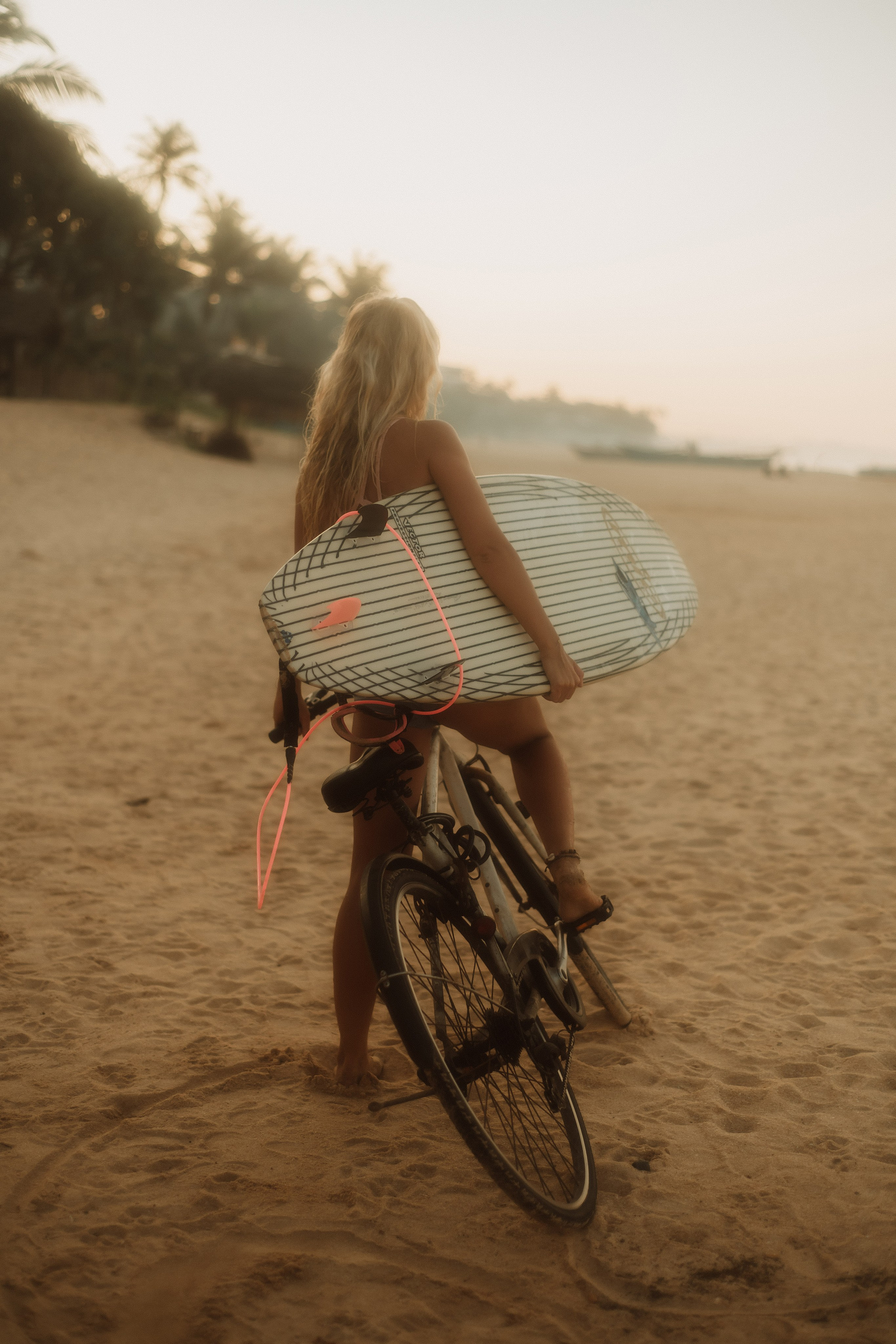 Индивидуальная на рассвете океана. Фотограф и Видеограф Анапа, Новороссийск, Краснодар. Алина и Женя