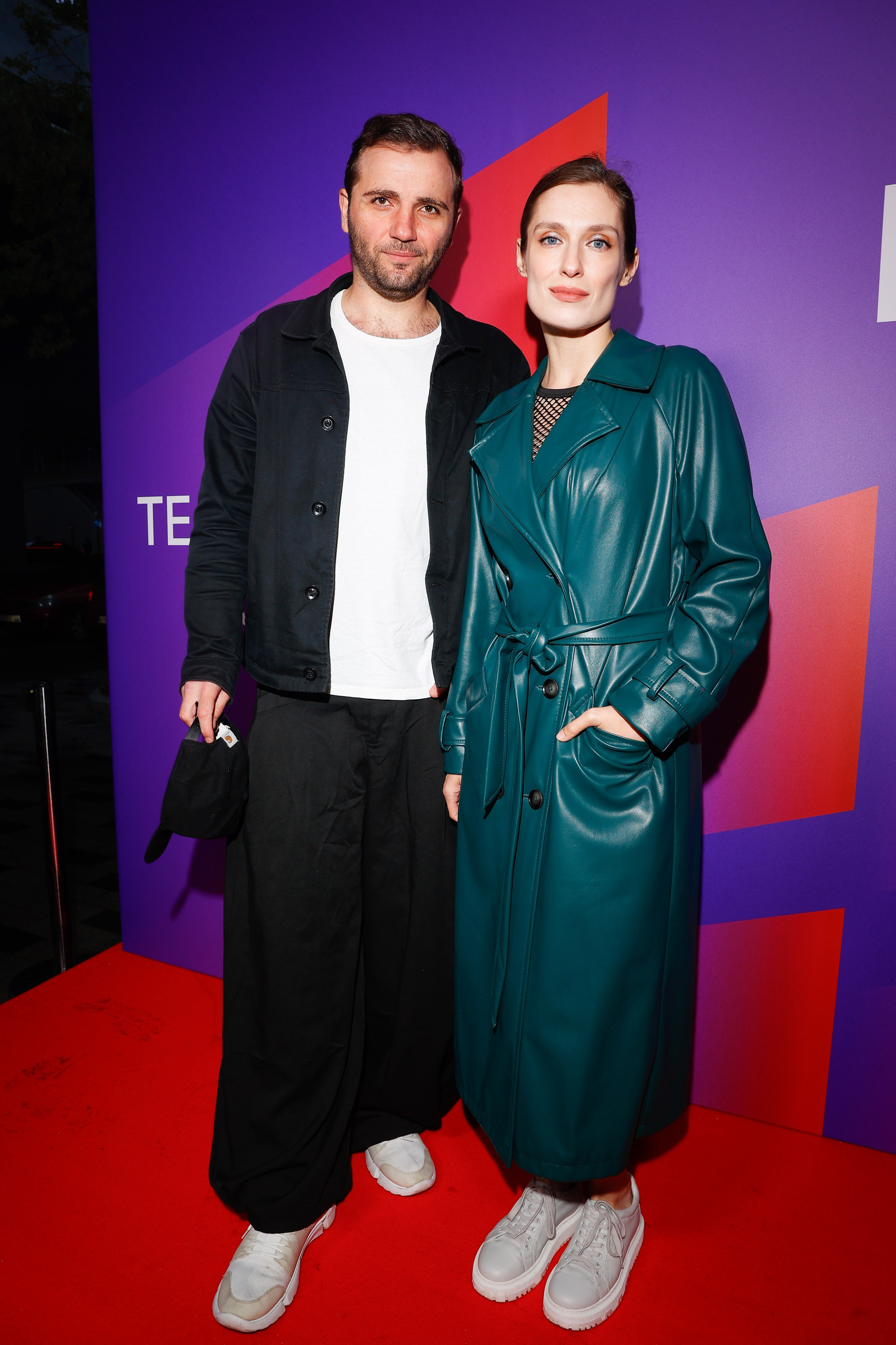 ТЕАТРАЛЬНАЯ ЗОНА | СТРЕЛКА | KION. Nikolskayasecular