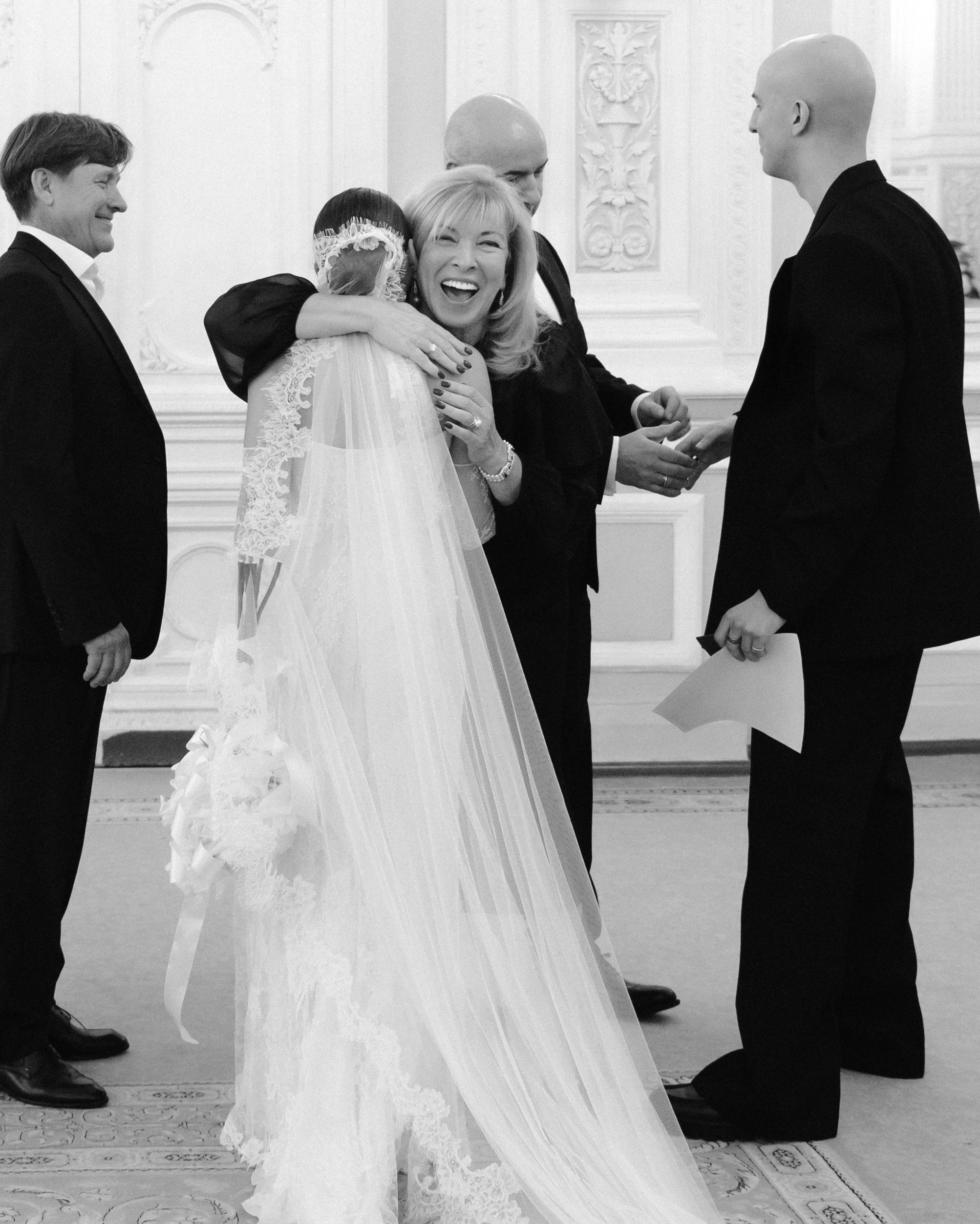 Вова и Лиза. Питер. Гранд Отель Европа, 1 дворец бракосочетания и особняк Мясникова. Свадебный фотограф Катерина Чулкова