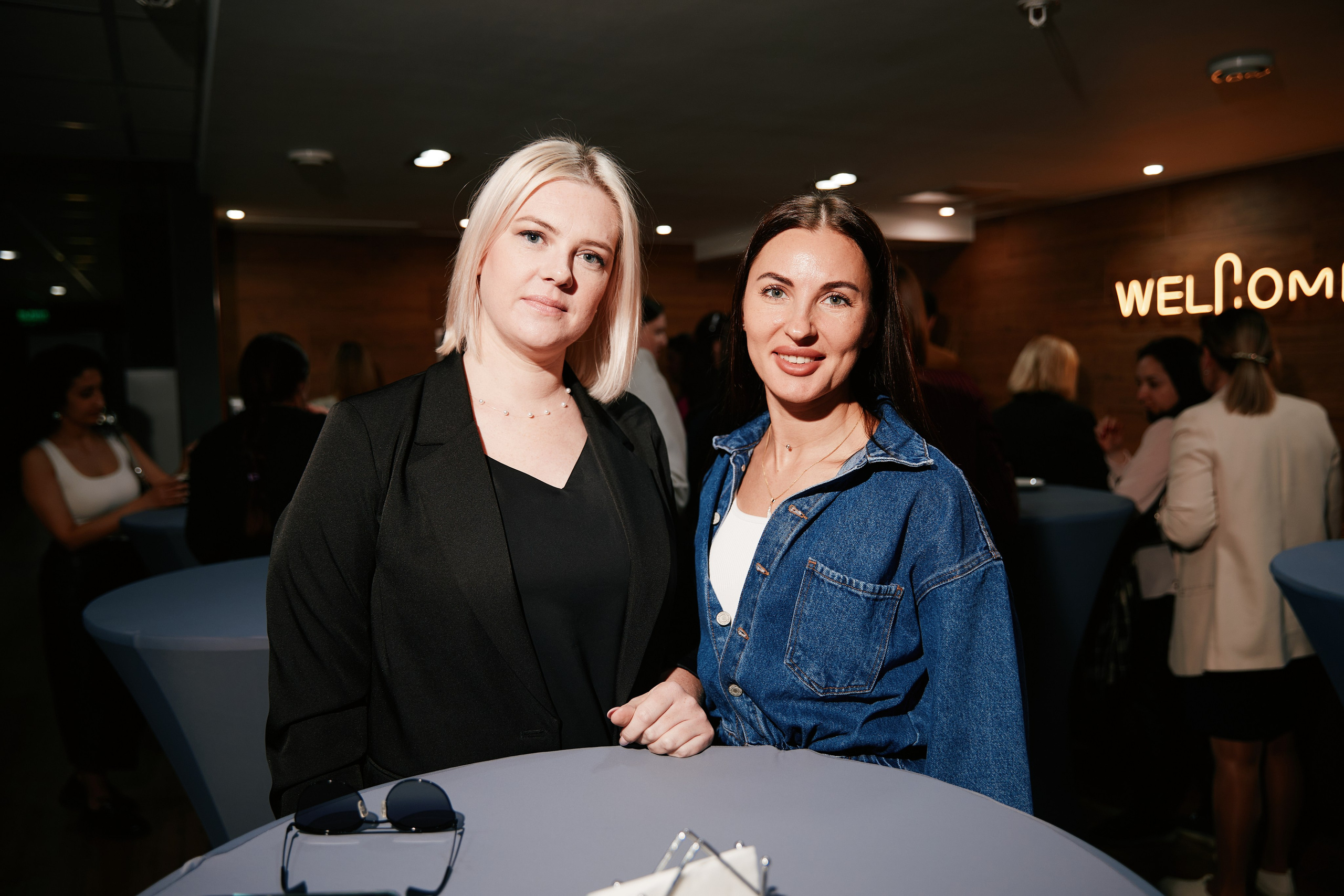 Презентация MR Group в ibis 23.04. Свадебный репортажный фотограф краснодар максим дремов дрёмов фотосессия студия цена