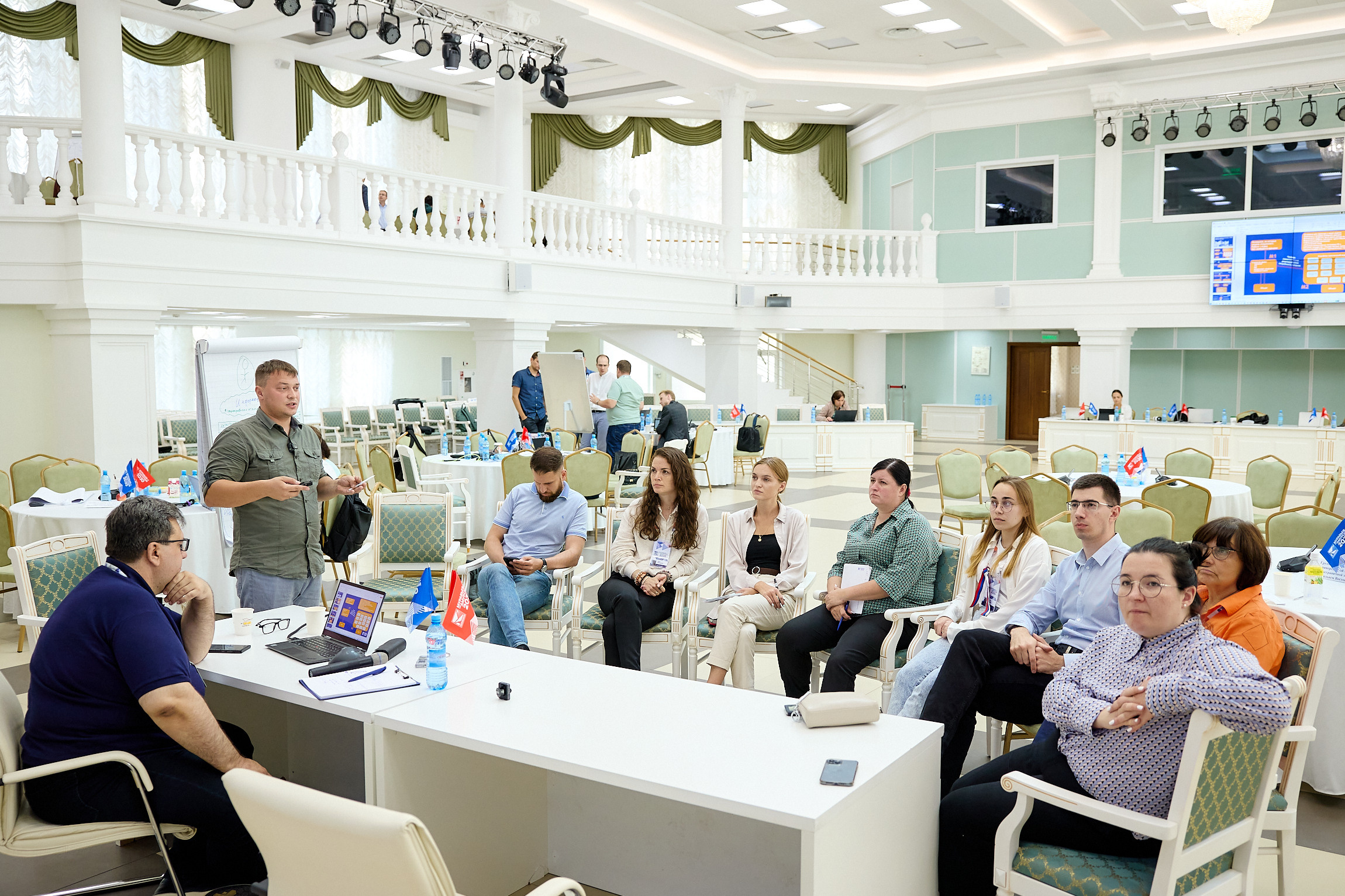 Фотограф репортаж Владивосток репортажная съёмка Приморский край фотосъёмка образование конференция форум