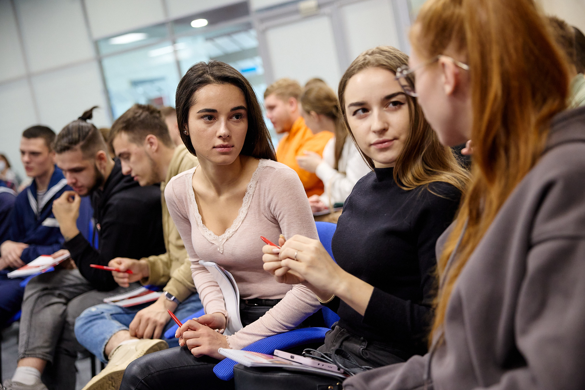 Фотограф репортаж Владивосток репортажная съёмка Приморский край фотосъёмка образование конференция форум