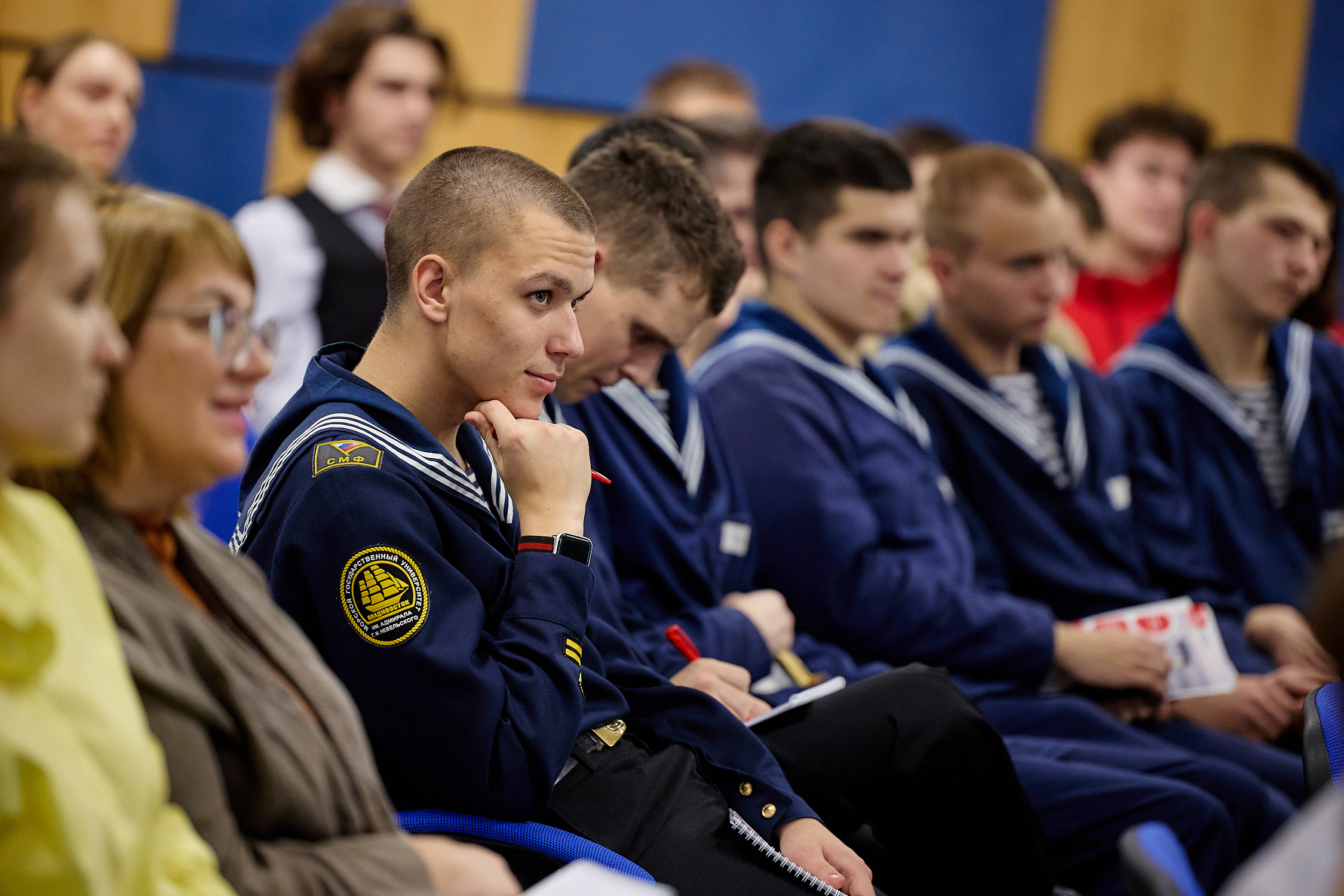 Фотограф репортаж Владивосток репортажная съёмка Приморский край фотосъёмка образование конференция форум