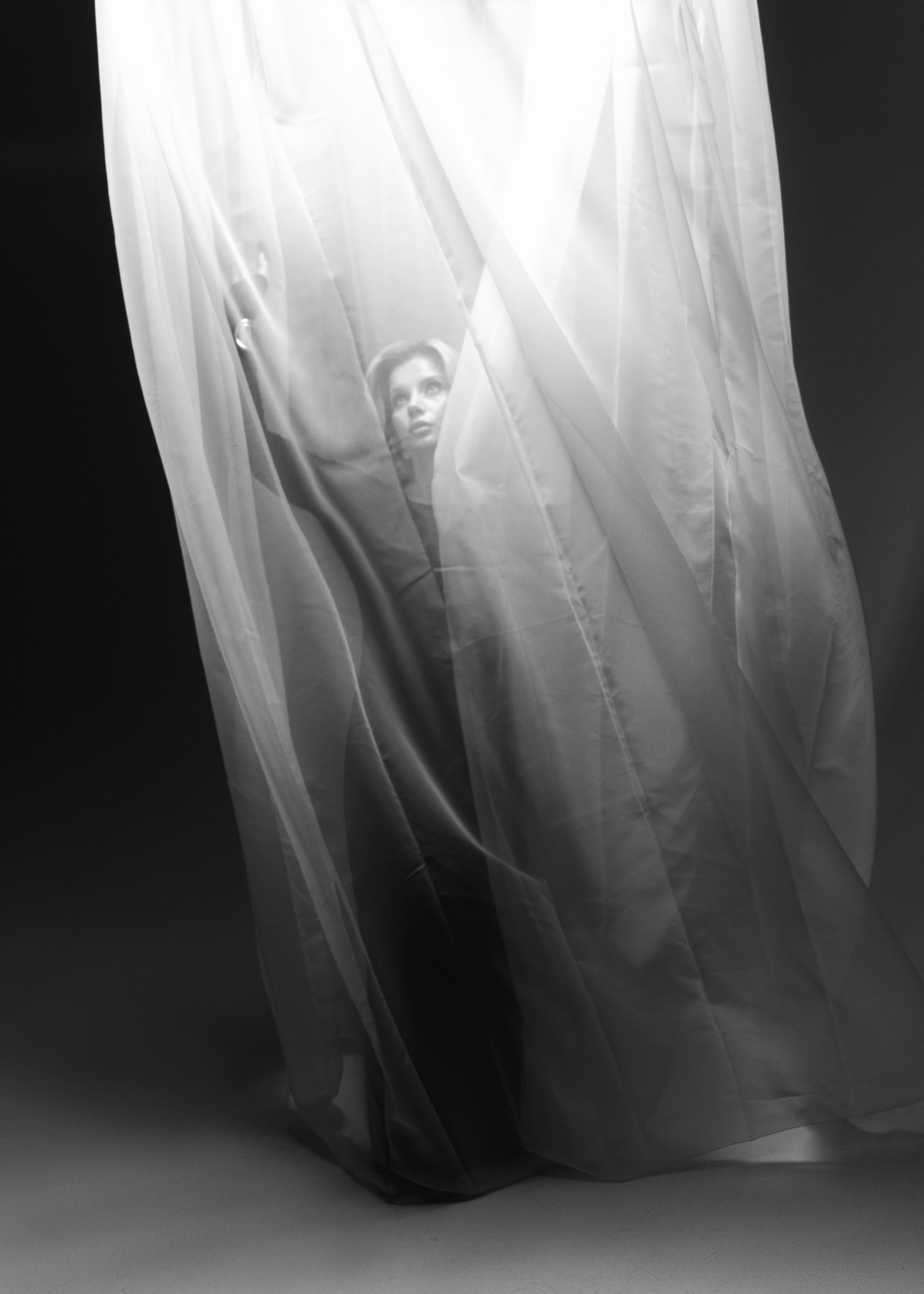 НАСТЯ ЛАВ. Женский портрет