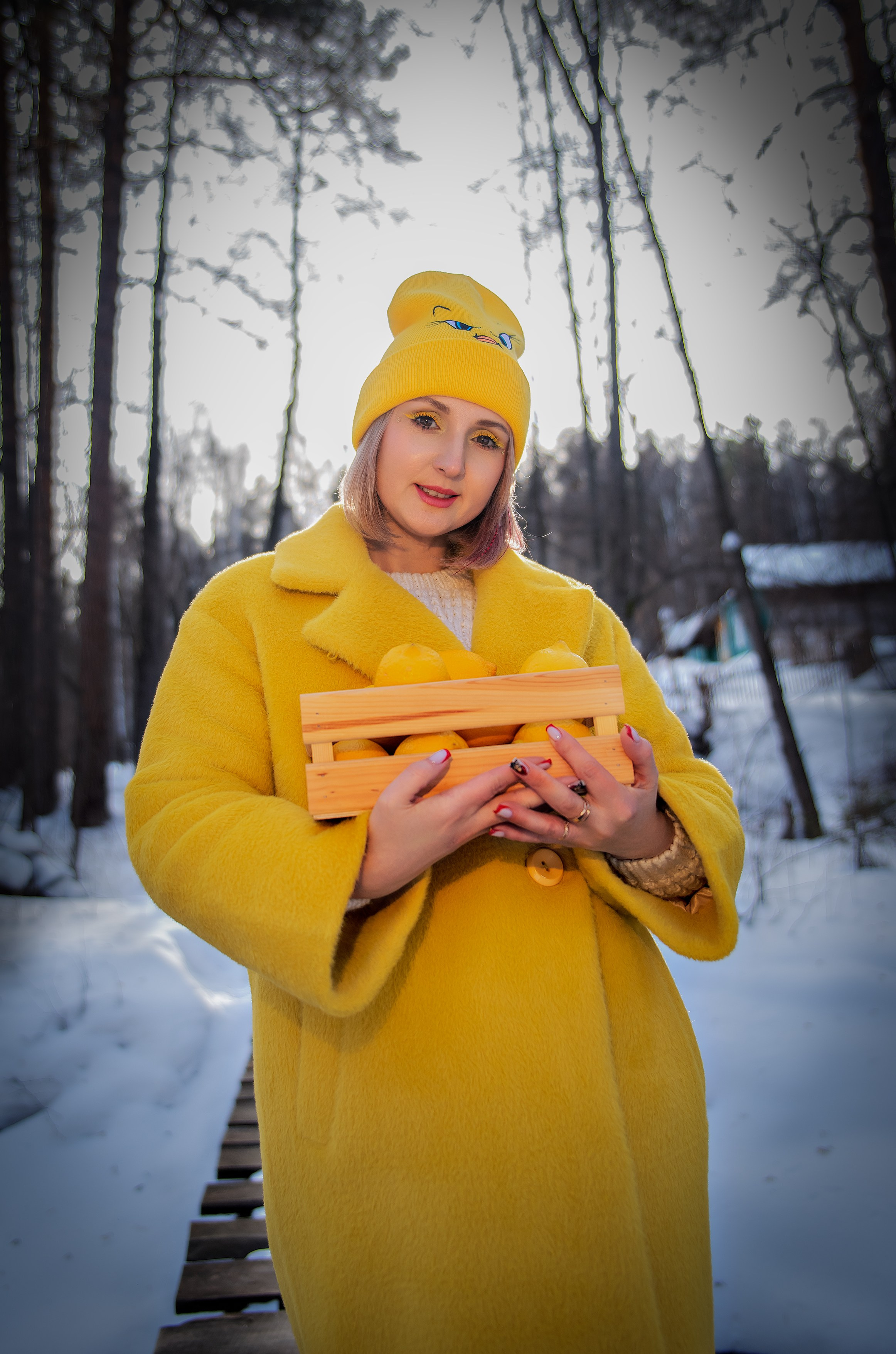 Индивидуальна и портретная фотосессия для Евгении, прогулка в зимнем лесу санатория Дальняя Дача. Семейный и портретный фотограф Кыштым Челябинск Марина Шигапова