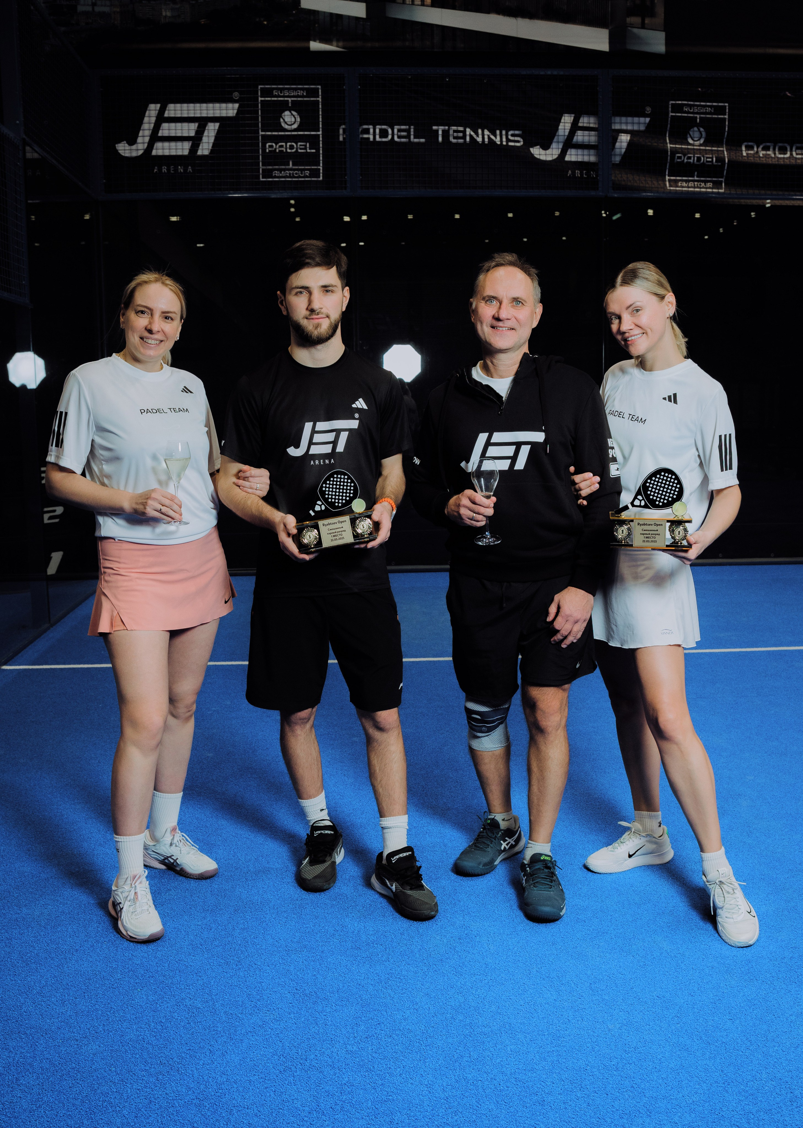 День Рождения. АНДРЕЙ ШИРКАЛИН РЕПОРТАЖНЫЙ ФОТОГРАФ МОСКВА НА КОРПОРАТИВ, ДЕНЬ РОЖДЕНИЯ, БАНКЕТ, КОНФЕРЕНЦИЮ, ТИМБИЛДИНГ