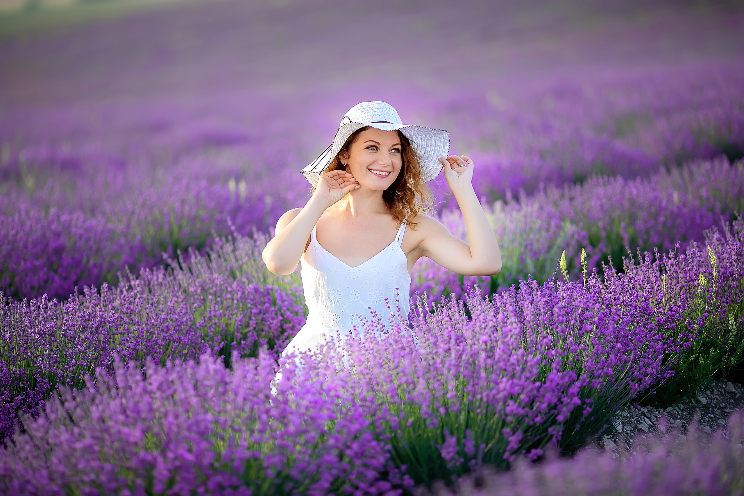 Женский портрет. Путешествуем вместе