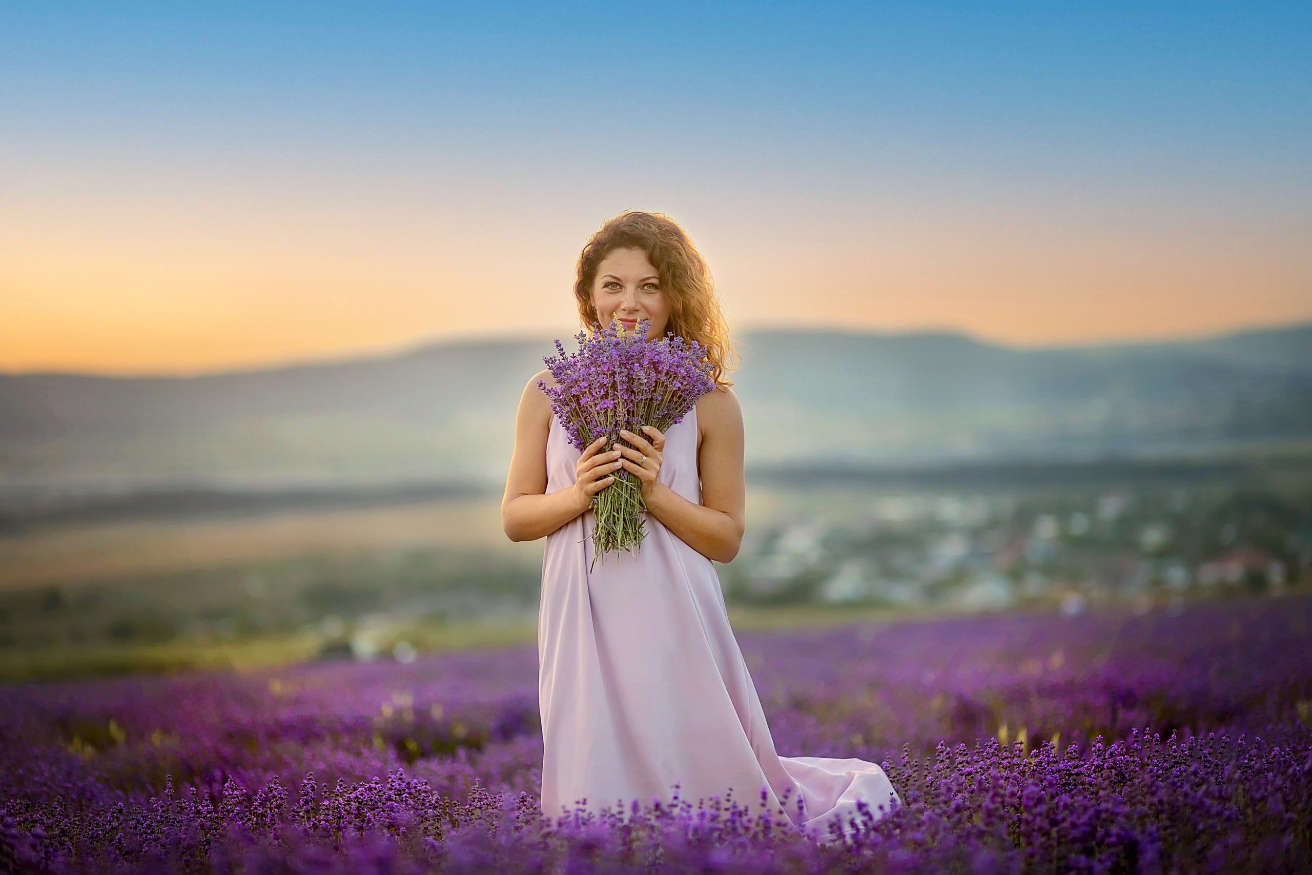 Женский портрет. Путешествуем вместе