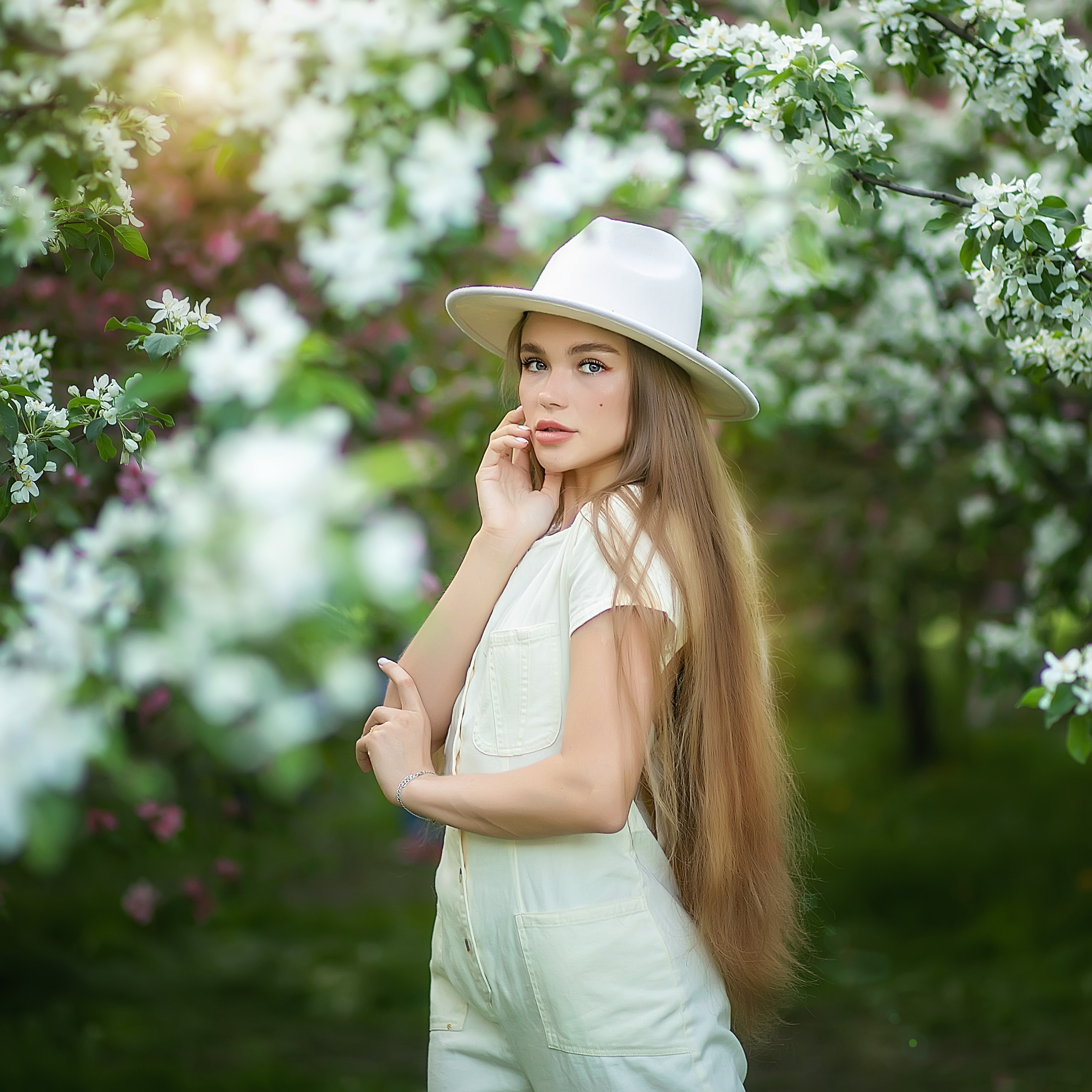 Женский портрет. Путешествуем вместе