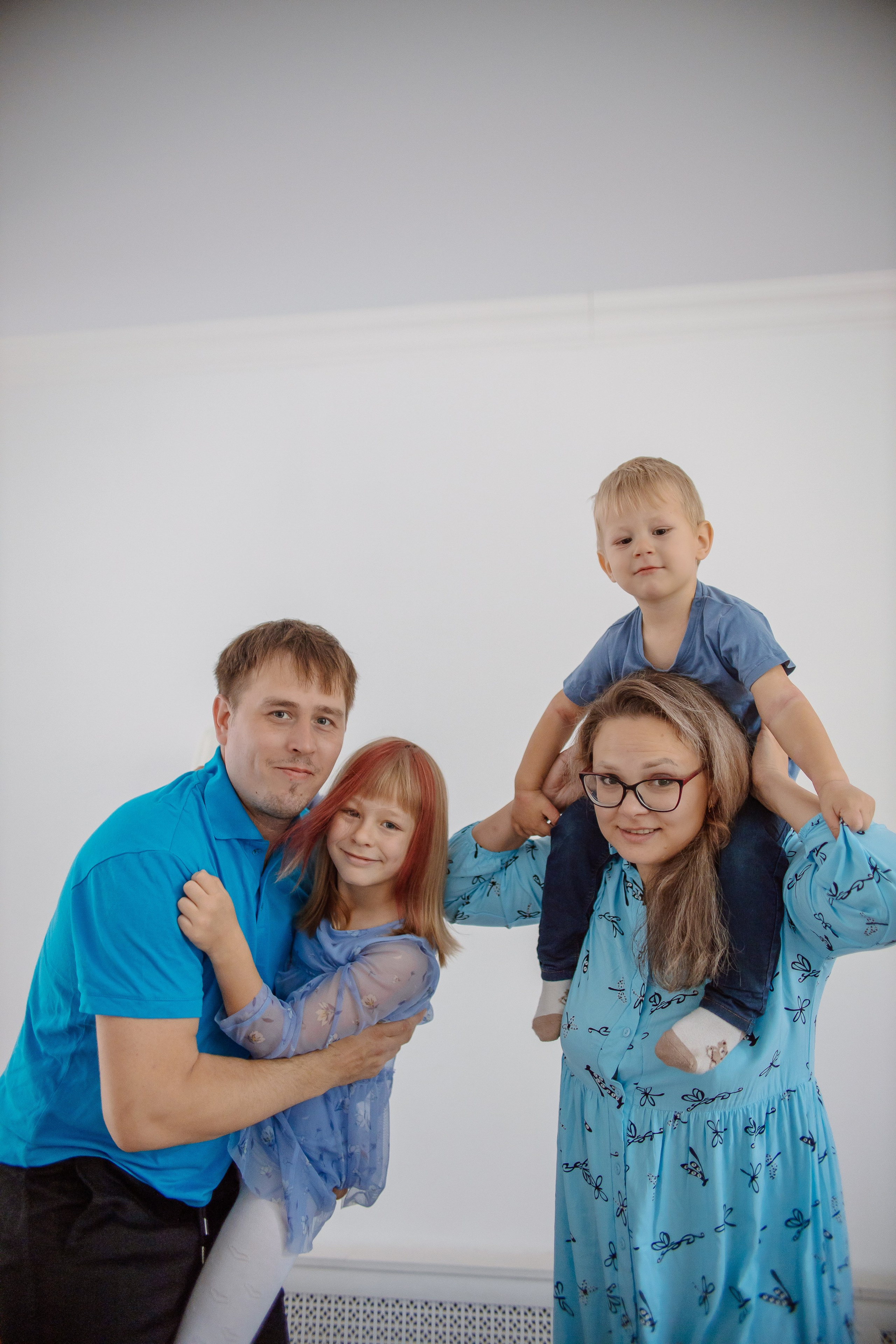 Ведерниковы 10 лет спустя. Семейный и детский фотограф в Челябинске Елена Вышегородцева