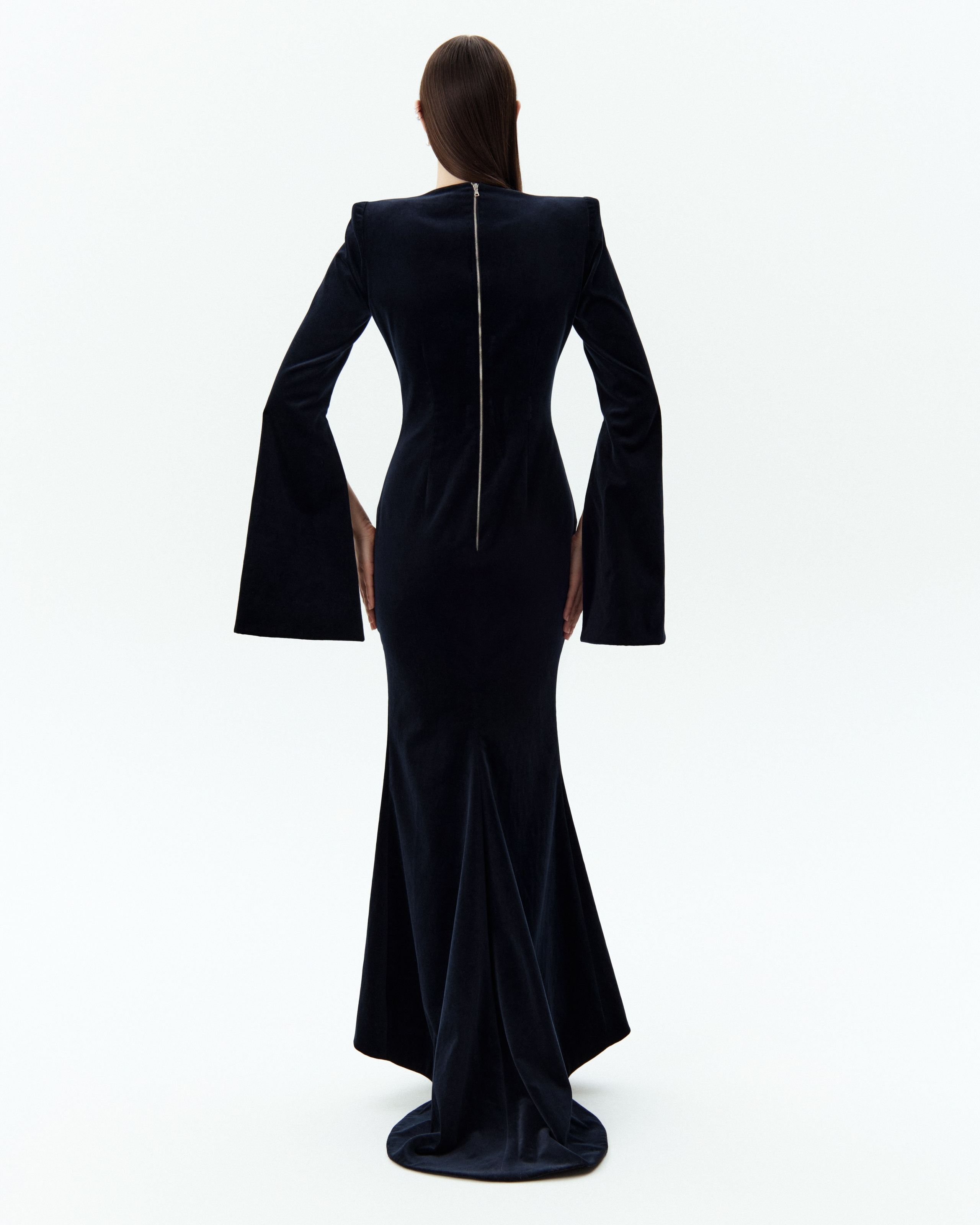 Yaninacouture. Фотограф и видеограф для брендов в Москве