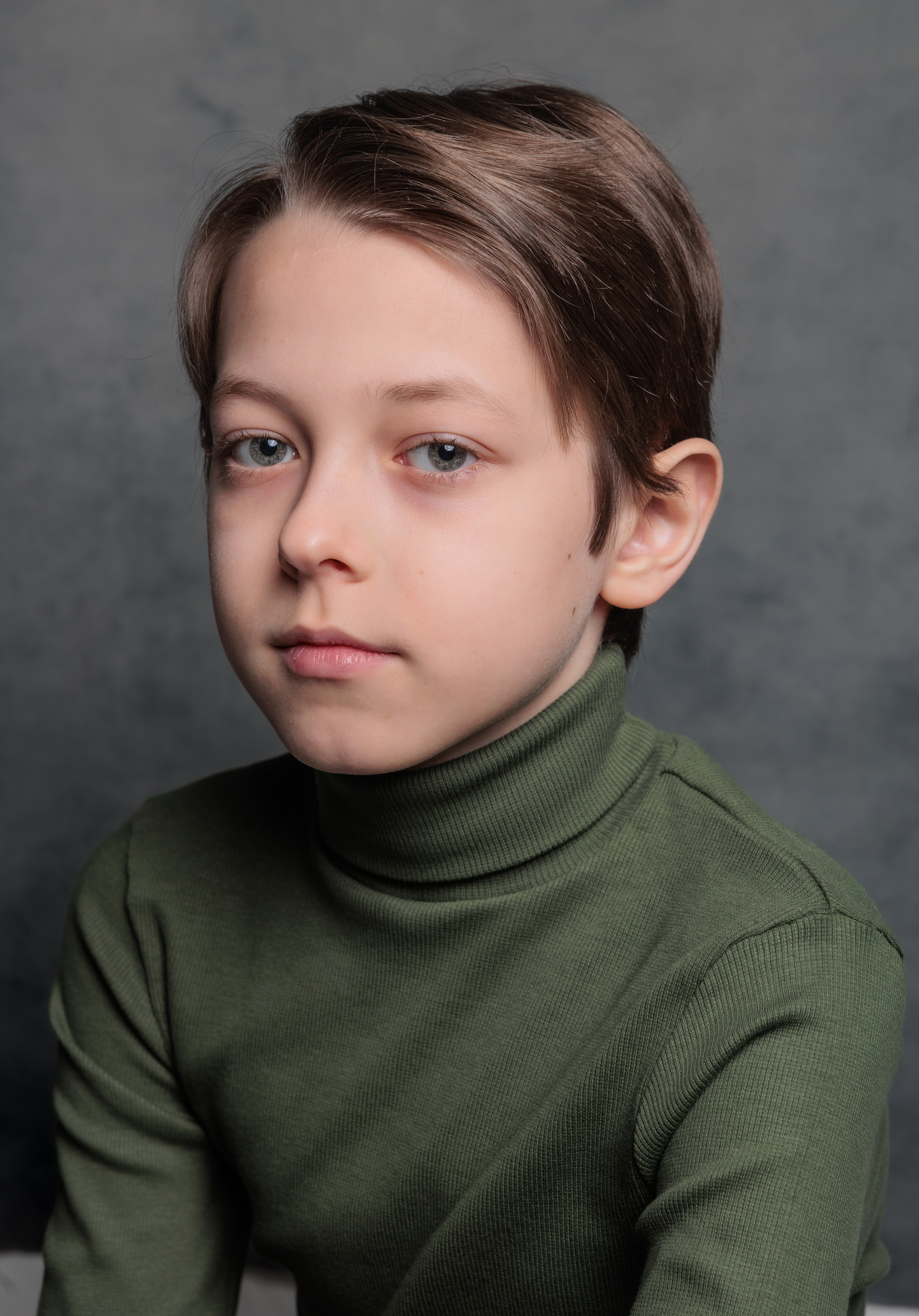 ЛЁША. Я фотограф из Москвы к Вашим услугам