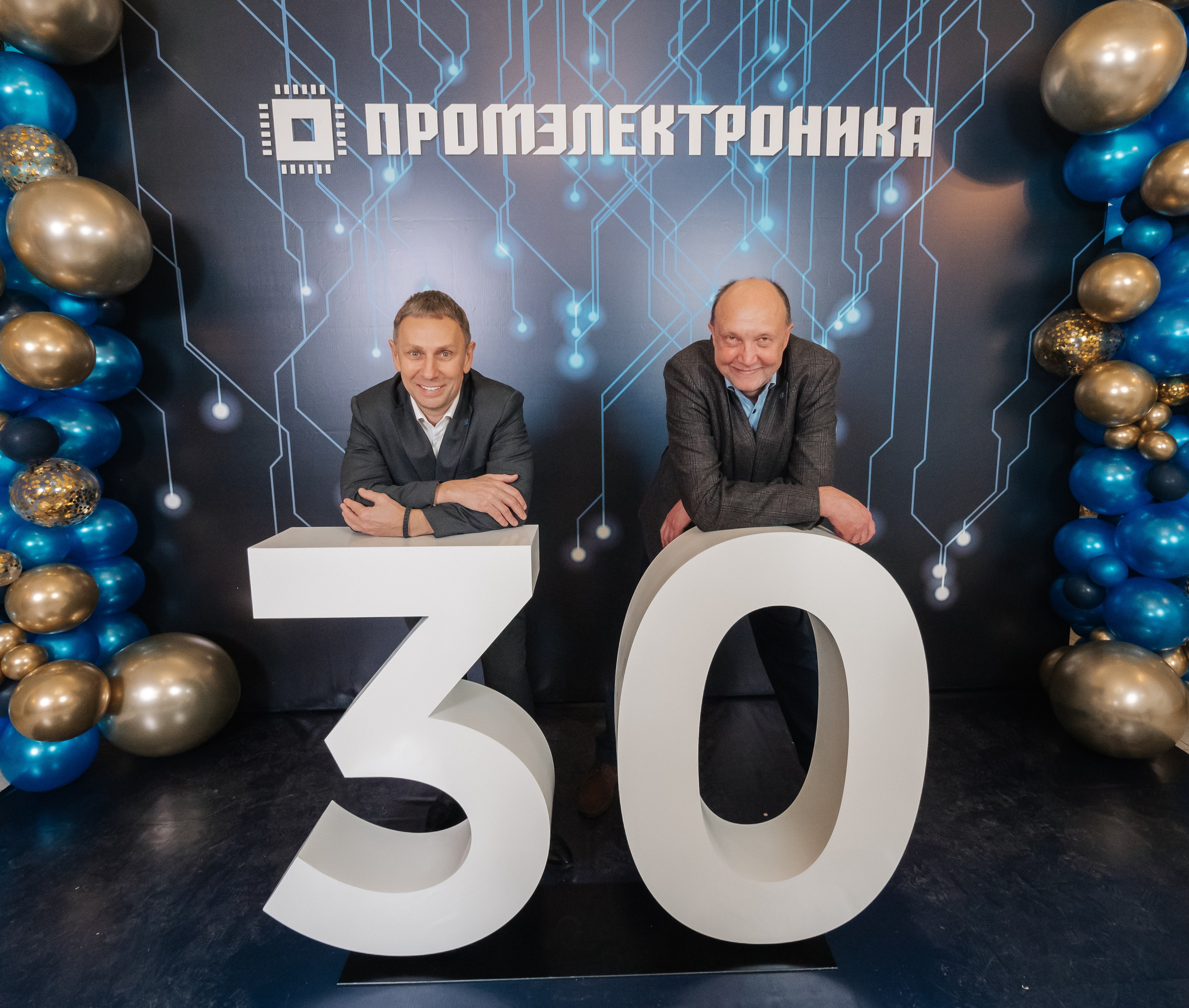 Руководители компании Промэлектроника президент компании Евгений Быков и коммерческий директор Денис Коршунов