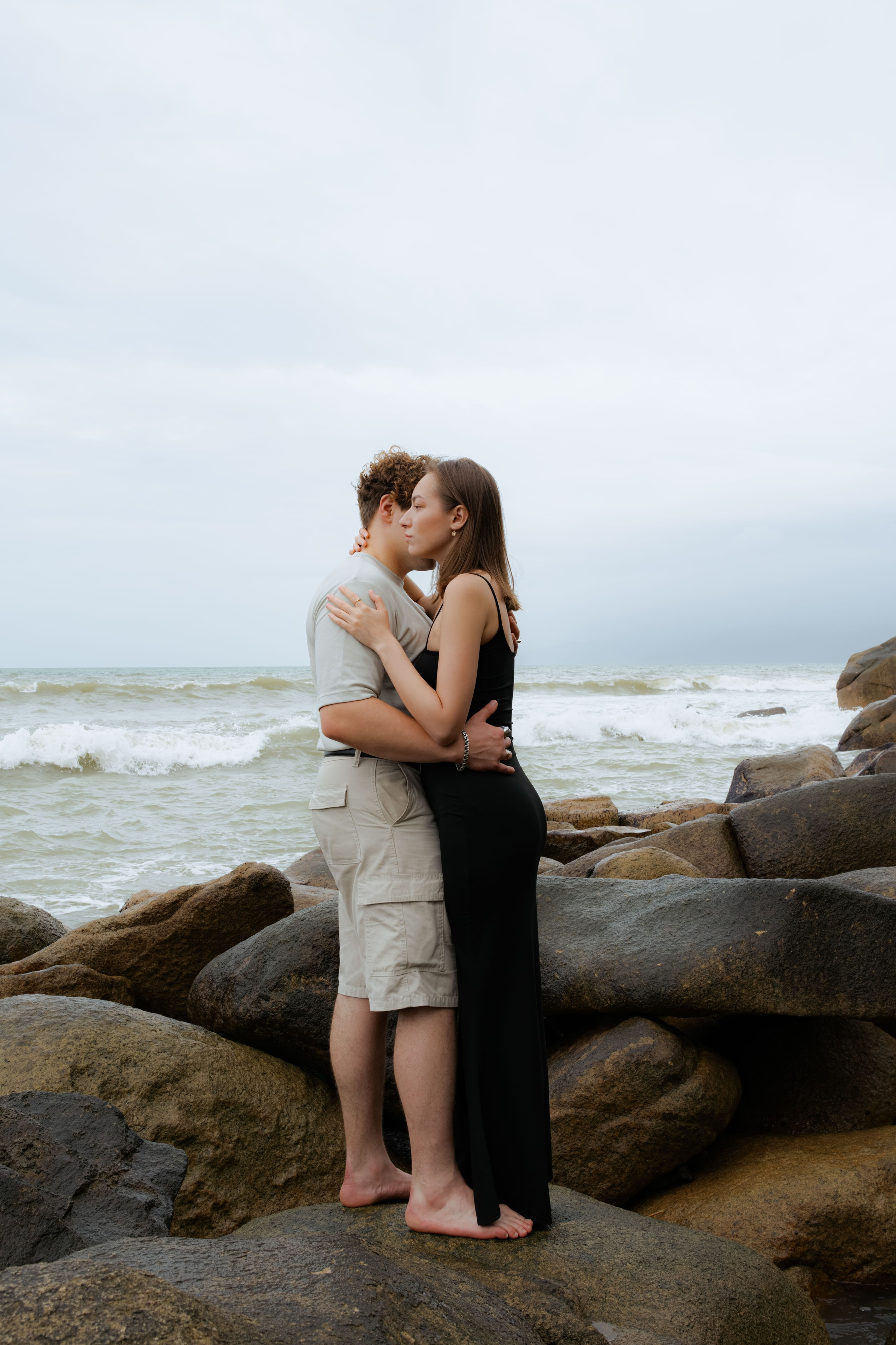 Tatiana and Denis. Rock Garden. Portrait photographer Nha Trang | Julia Meshanina