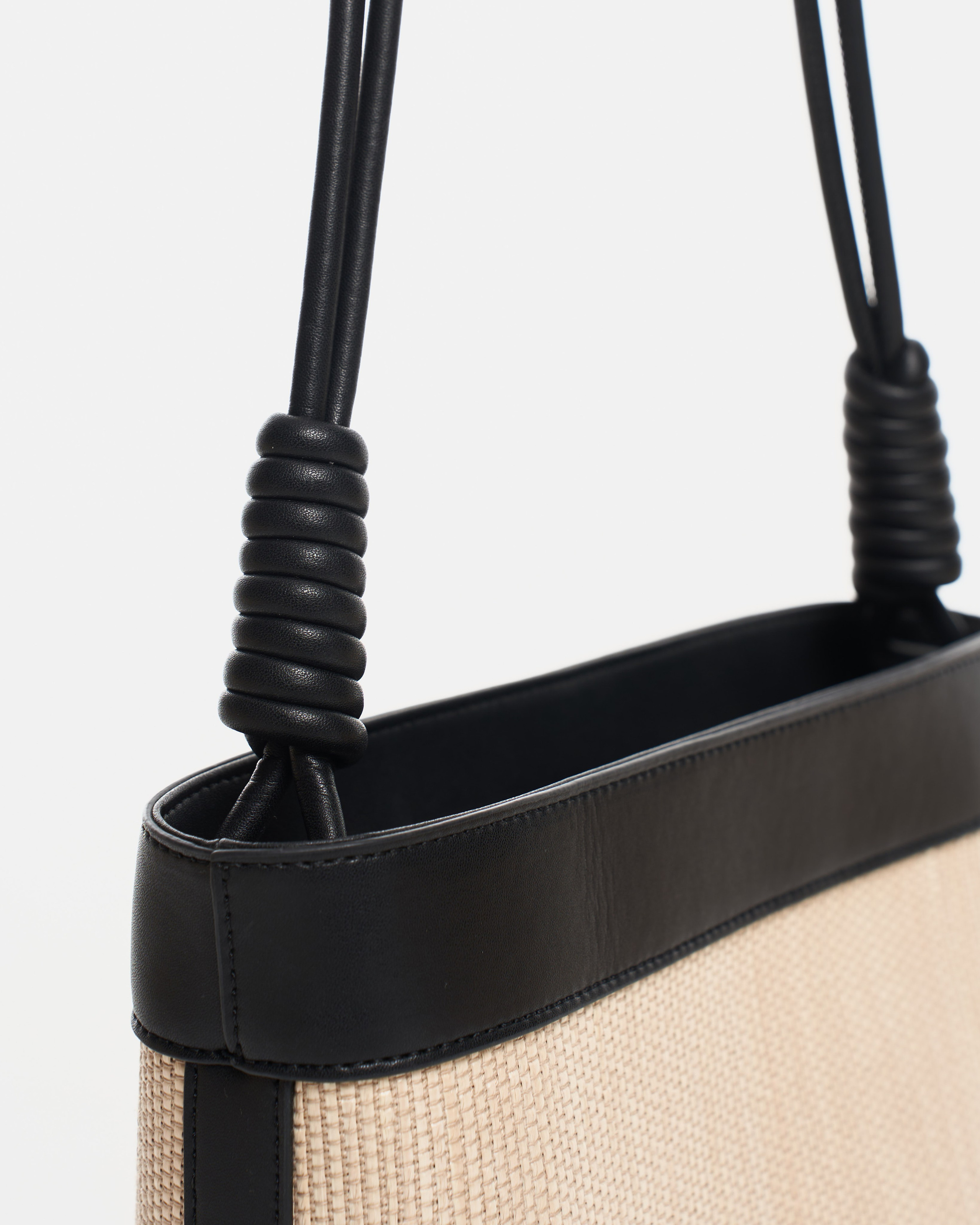 Предметная съемка. Фотограф Марина Голубева, Минск. Съемка для брендов, реклама