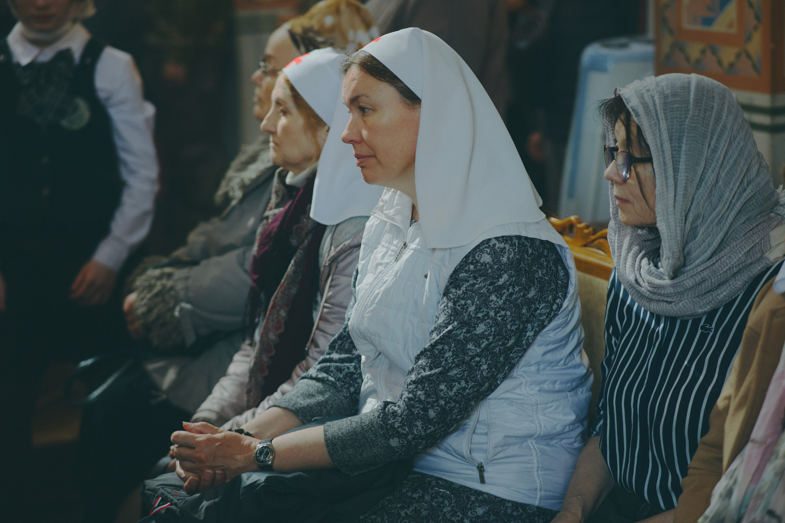 Репортаж с Божественной литургии в храме св. Пантелеимона в Екатеринбурге. Фотограф в Екатеринбурге: венчания, крещения, репортаж. Видео и трансляции. Официальный фотограф Екатеринбургской епархии