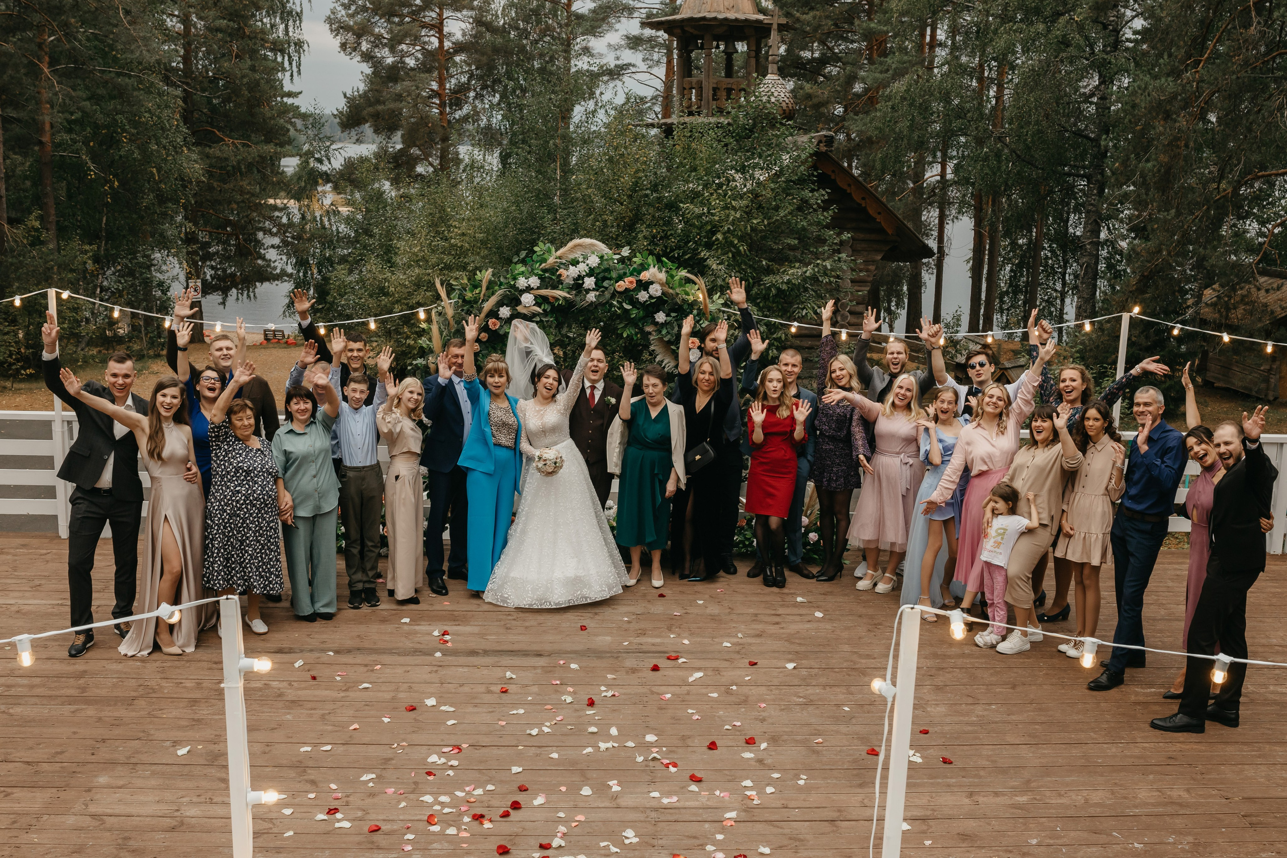 Свадебная фотосессия на природе. Свадебный фотограф в Санкт-Петербурге Игорь Бабенко