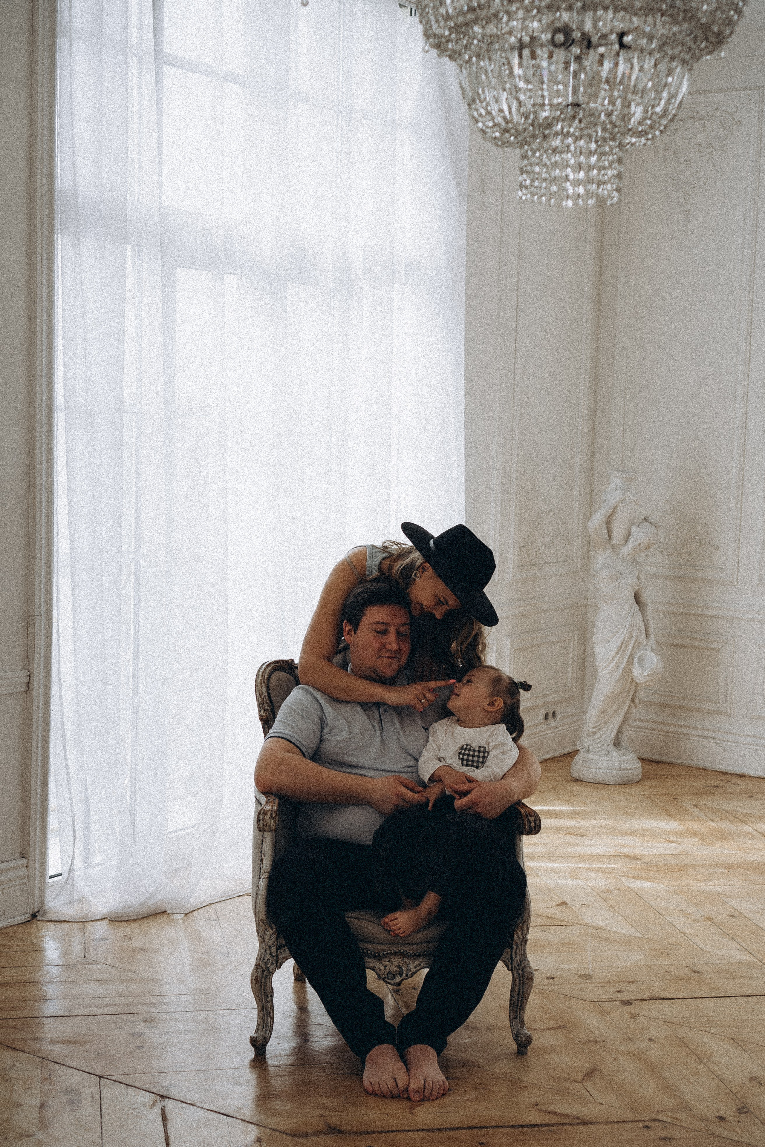 Семейная история в студии. Профессиональный фотограф, Санкт-Петербург — Виктория Богомолова