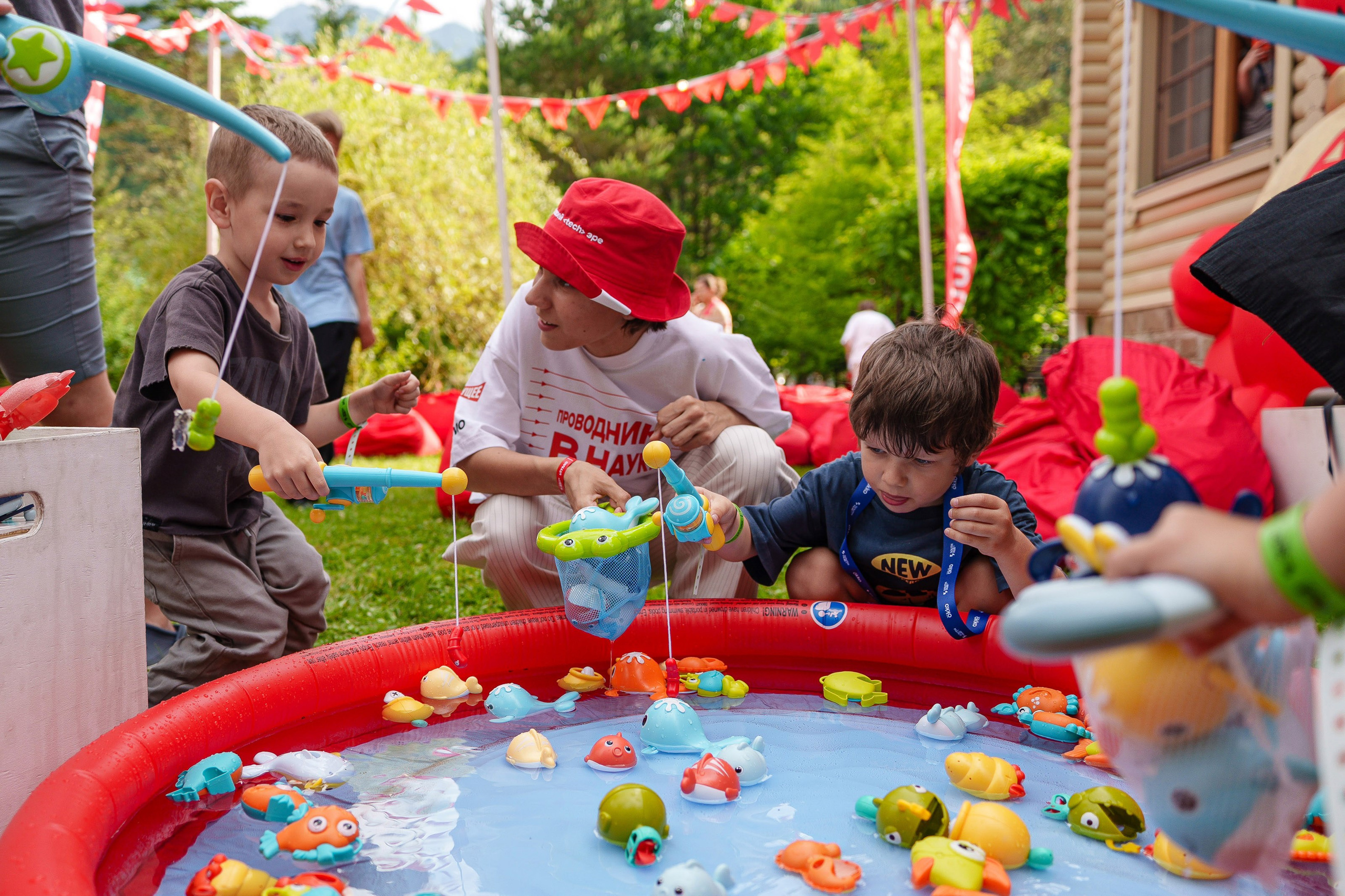 South HUB Family. South HUB