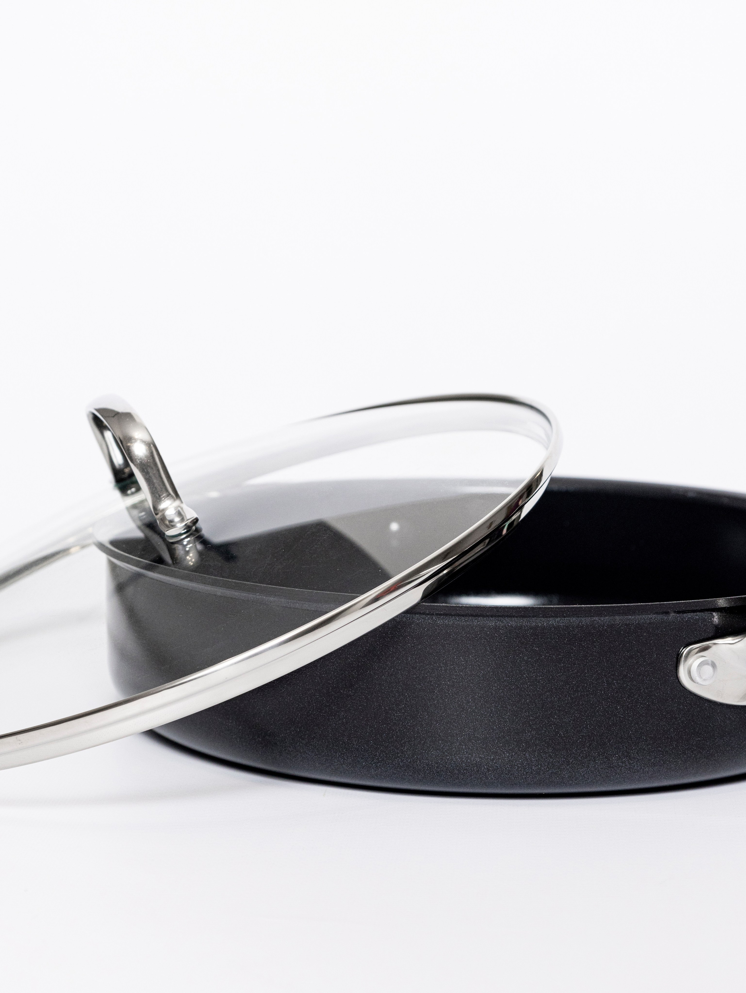 Фотографии для каталогов и интернет-магазинов. Предметный фотограф в Москве и Московской области