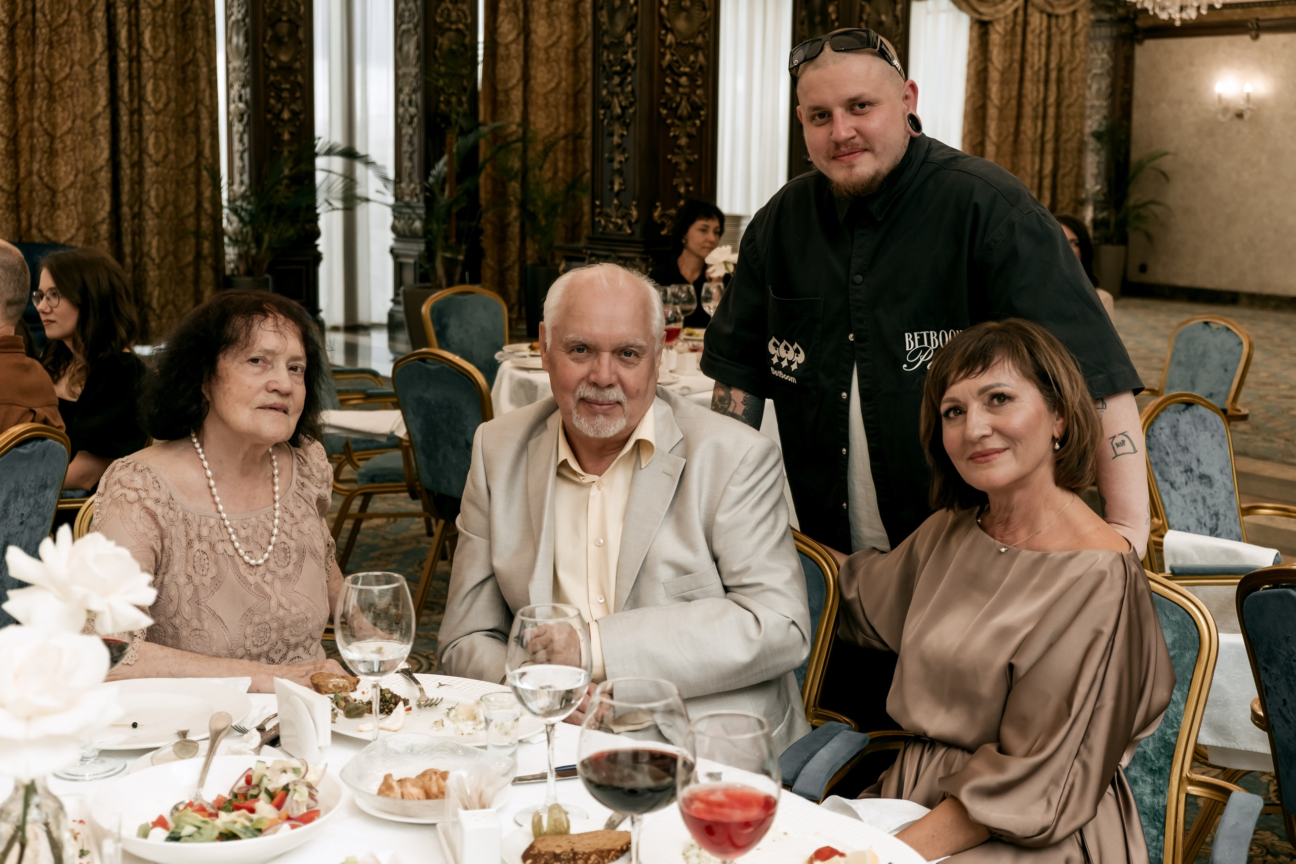 Александра и Арсений. Свадебный фотограф Челябинск