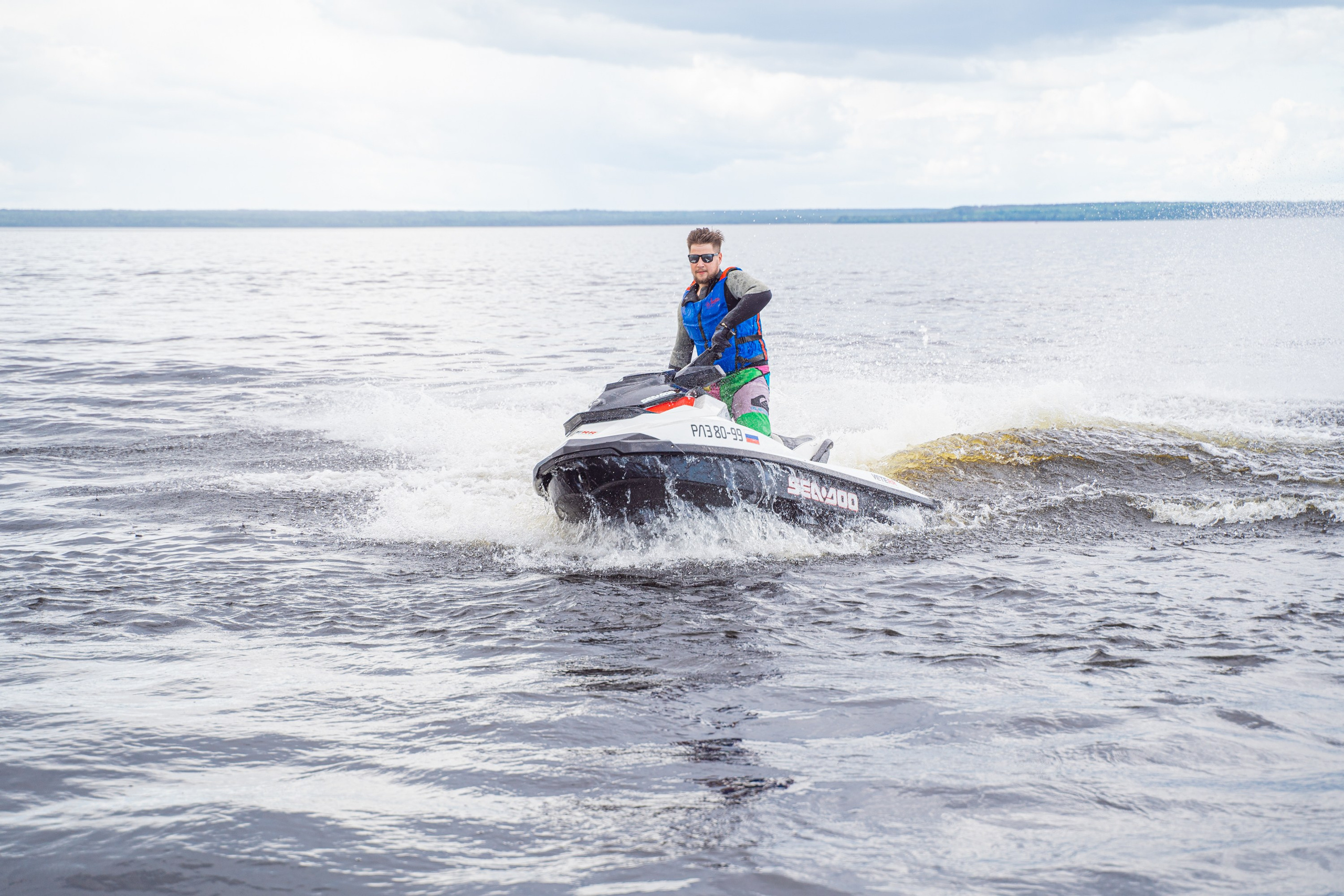 Гидровыезд в Коневский мужской монастырь. Свадебный, семейный, портретный, репортажный фотограф в Санкт-Петербурге