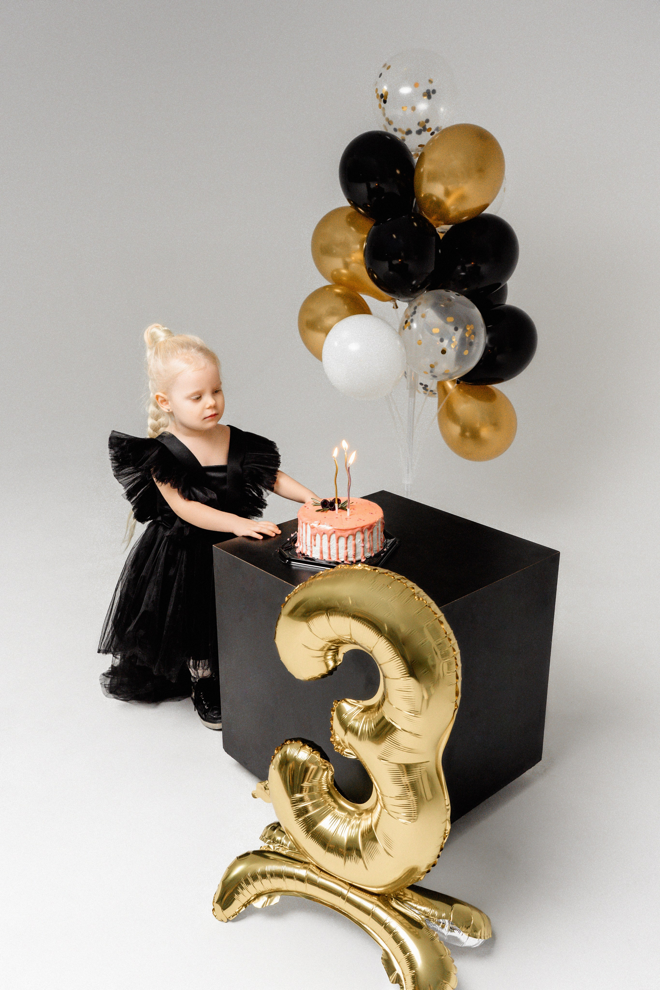 Магия семейных кадров в уютной студии. Ваш семейный фотограф в Минске — Вика Трегубова