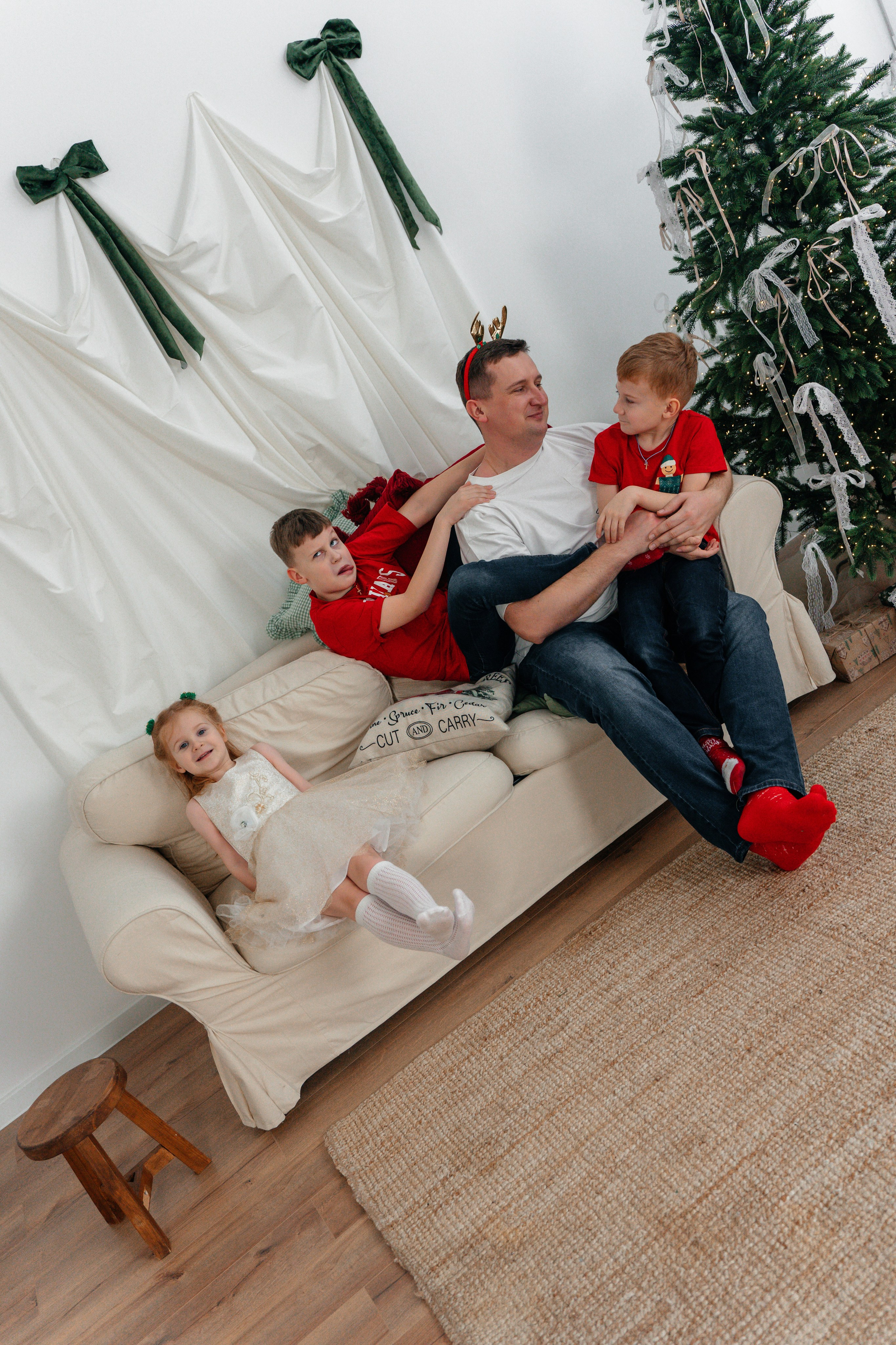 Семейная съёмка — Новый год. Ваш семейный фотограф в Минске — Вика Трегубова