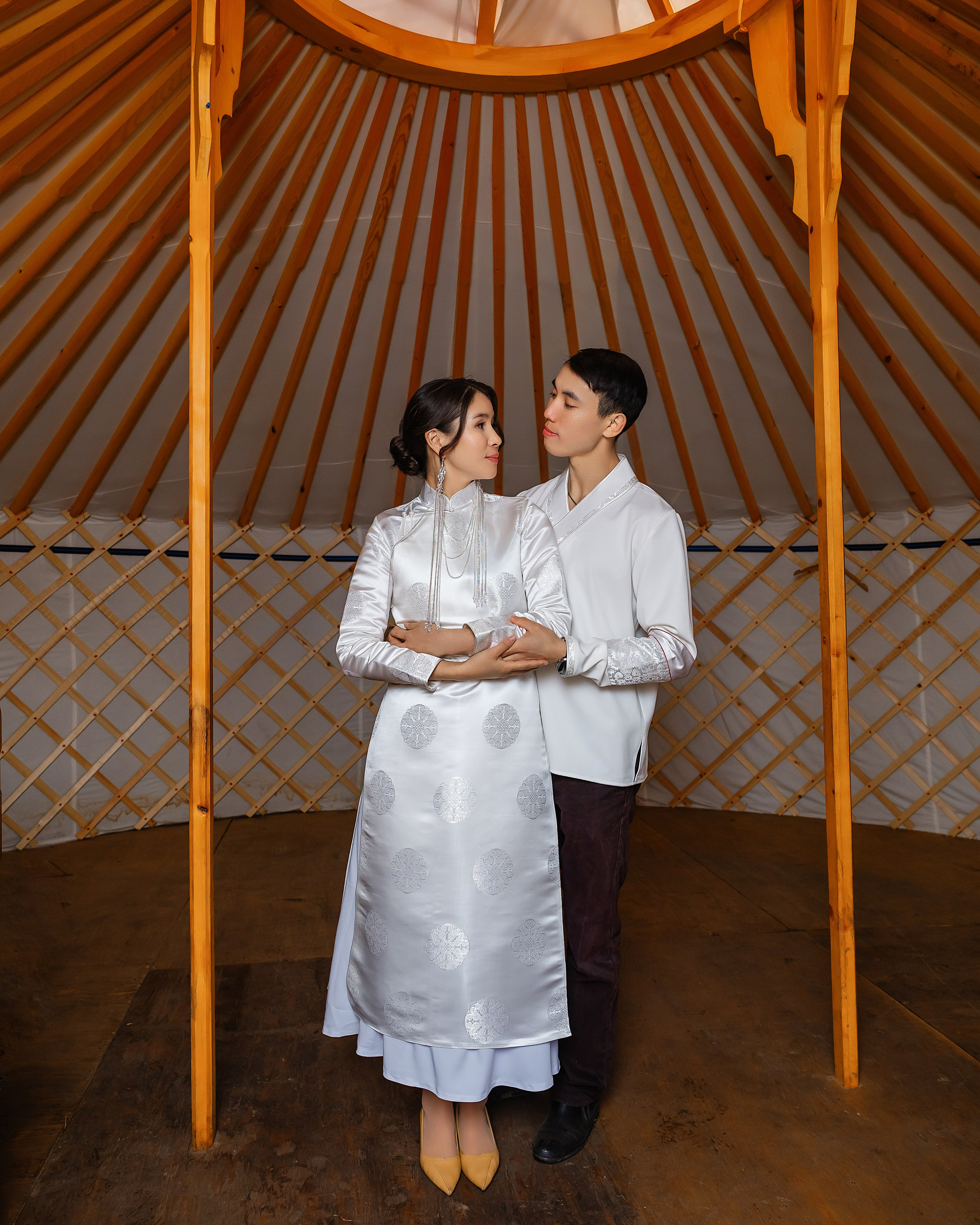 @Bayanbrand. Фотограф и видеограф в Улан-Удэ: Аюна Габагуева и Артём Шаханов