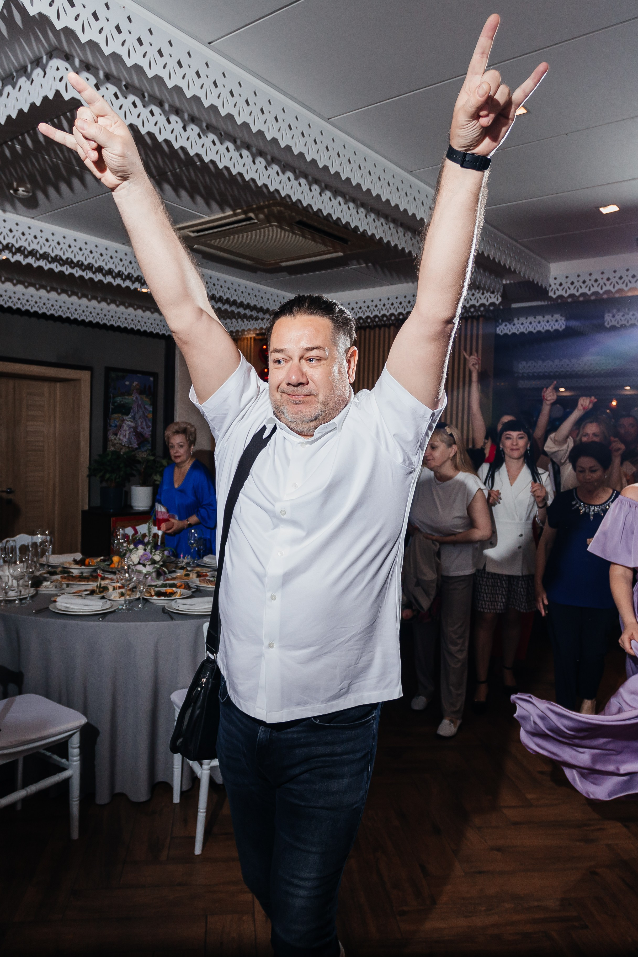 Выпускной 11 «А». Школа № 42. Свадебный фотограф в Краснодаре Николай Крауз