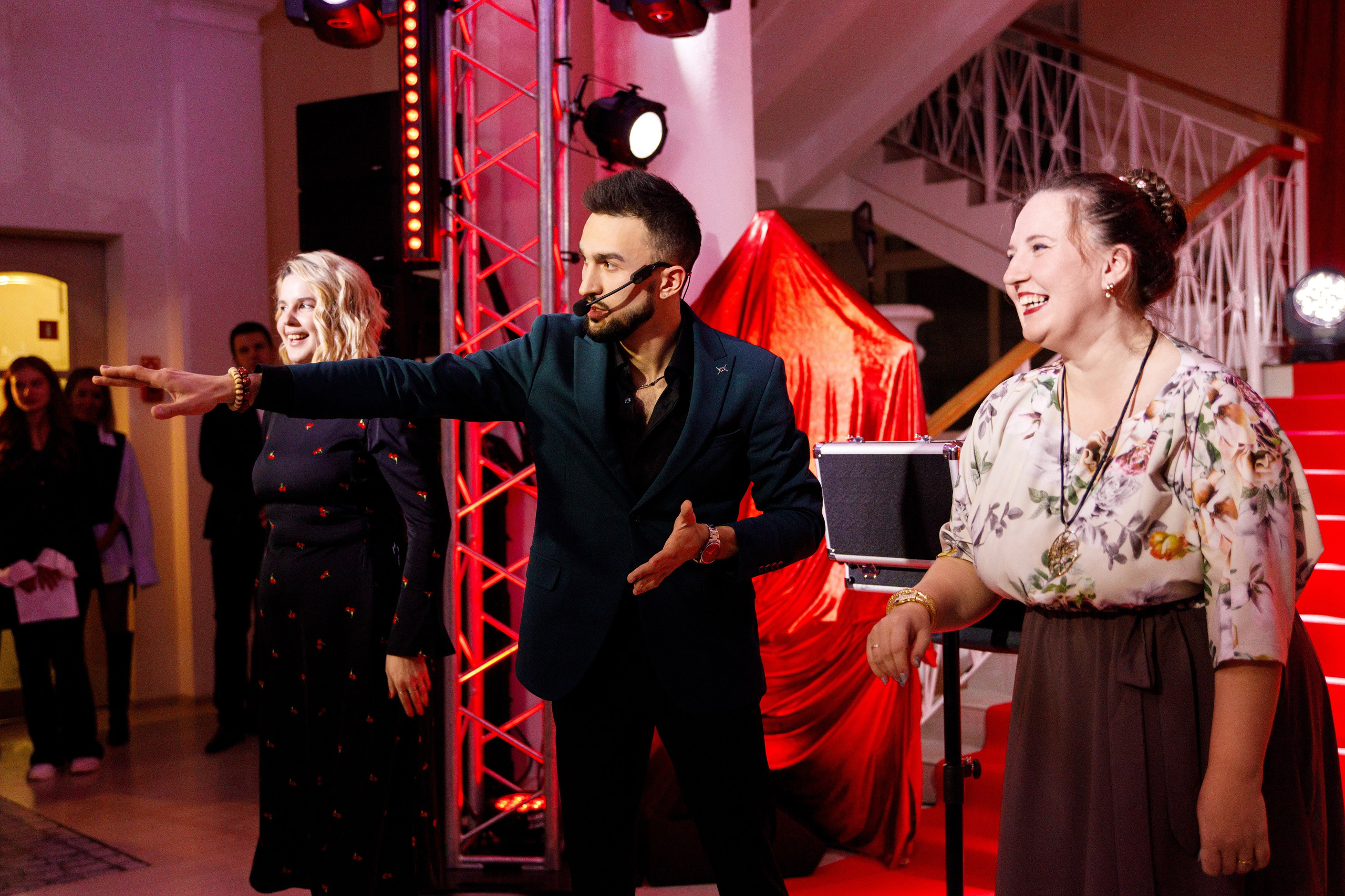 Награждение победителя конкурса «Учитель Года» г. Горнозаводск. Фотограф Дмитрий Молчанов | Фотограф Пермь | Фотограф