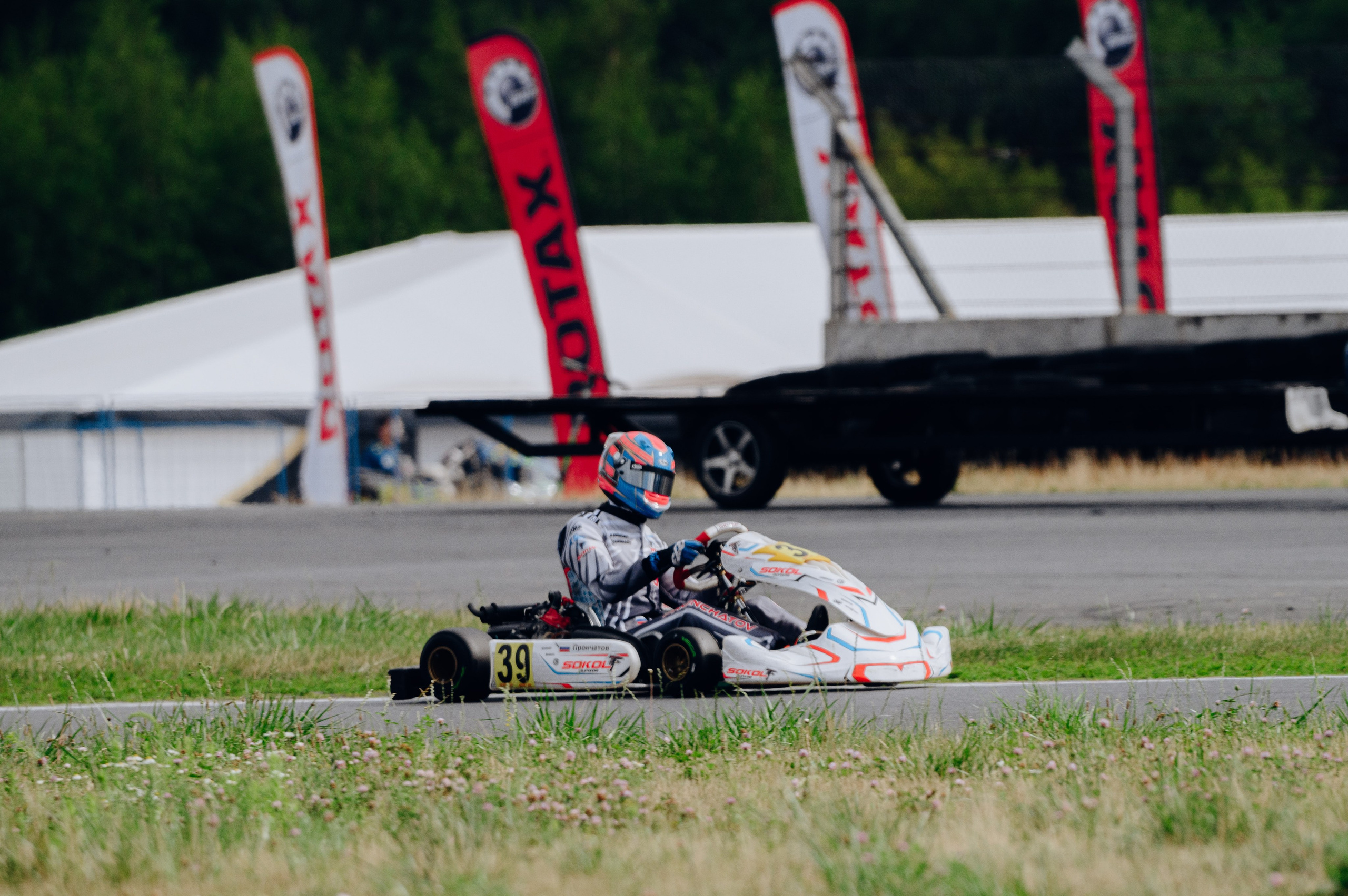 Съёмка команды. Sokol Racing Junior. Rotax Max Russia. Елена Чеснокова спортивный фотограф во Владимире и Белграде