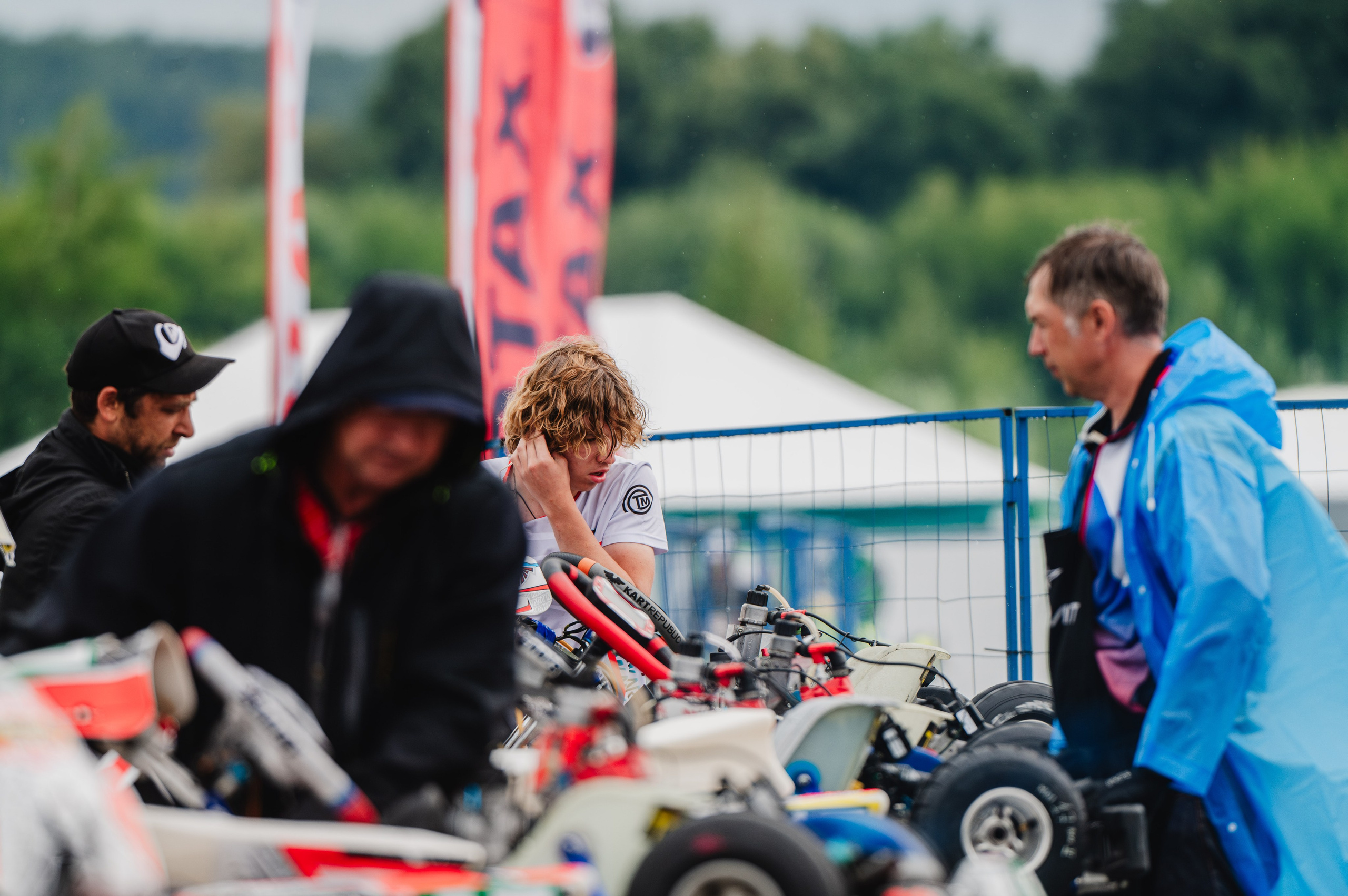 Съёмка команды. Sokol Racing Junior. Rotax Max Russia. Елена Чеснокова спортивный фотограф во Владимире и Белграде
