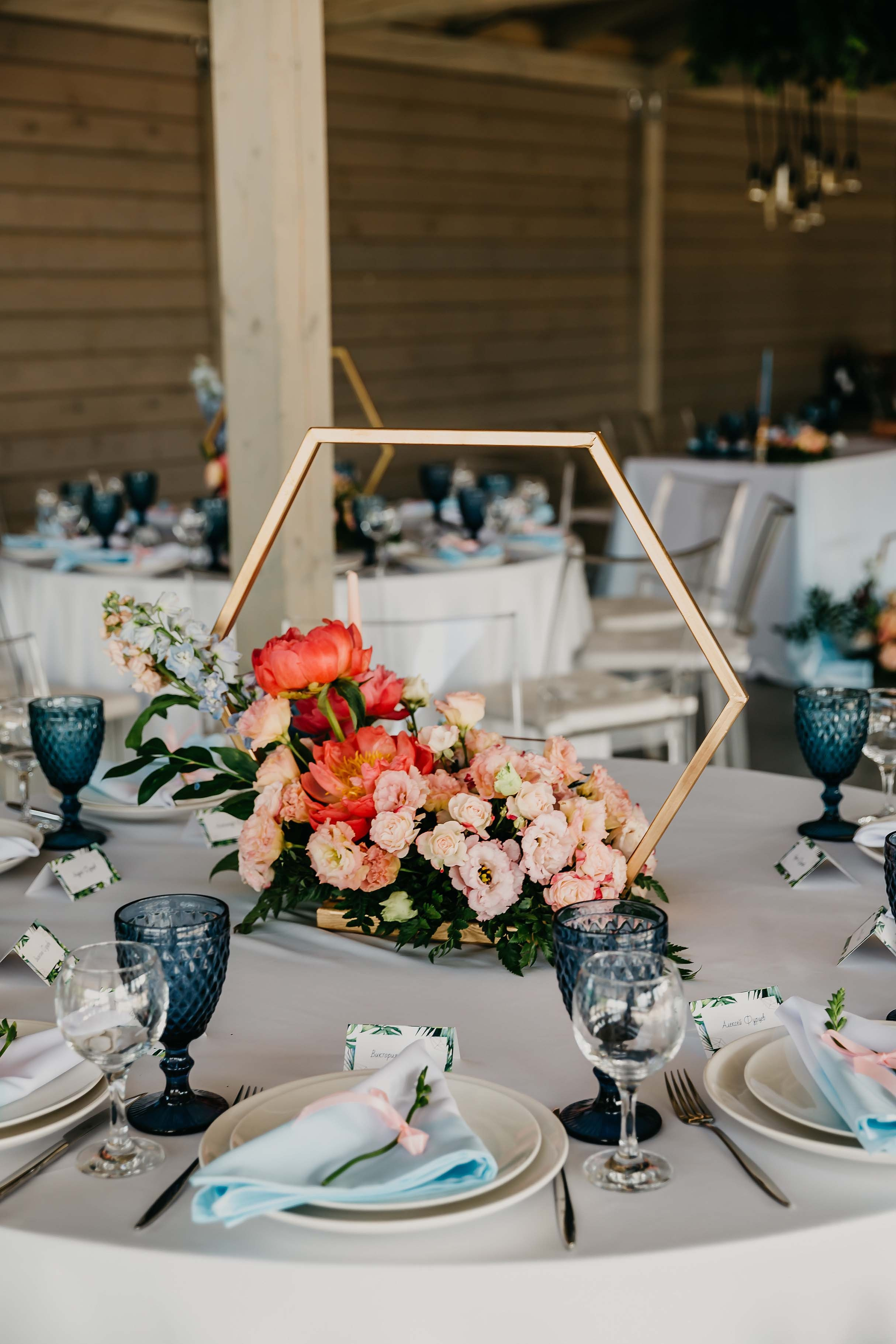 Свадьба в яхт-клубе "Родина". Kirillova Studio — мастерская декора и событий Юли Кирилловой