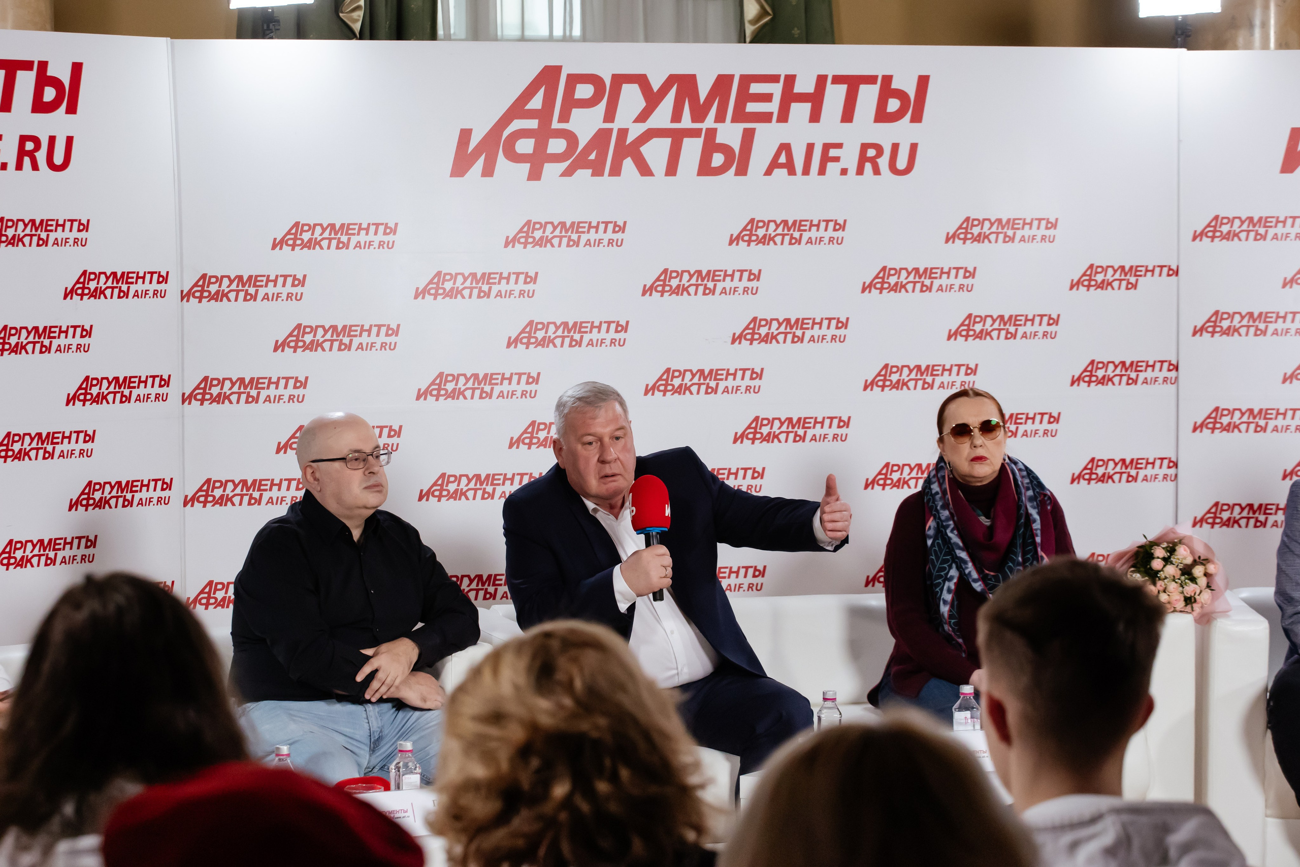 Аргументы и Факты. Леся Гаранина. Семейный фотограф/видеограф Москва и область