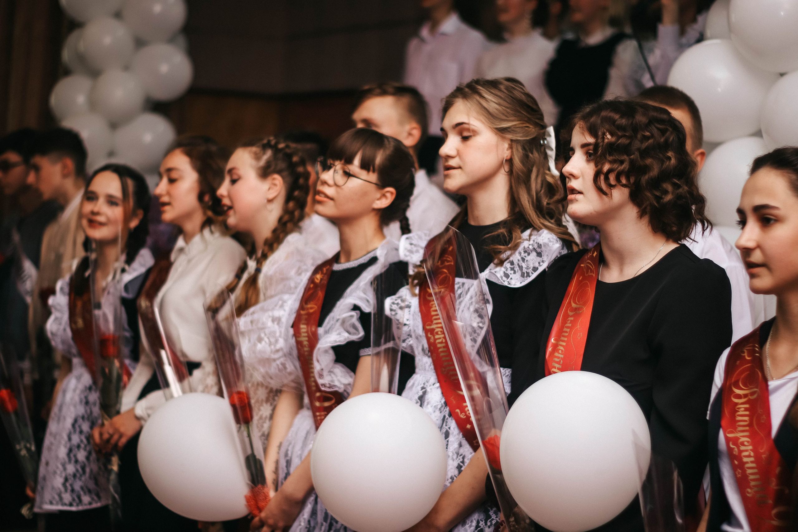 Последний звонок. Фотограф Дарья Маташкова