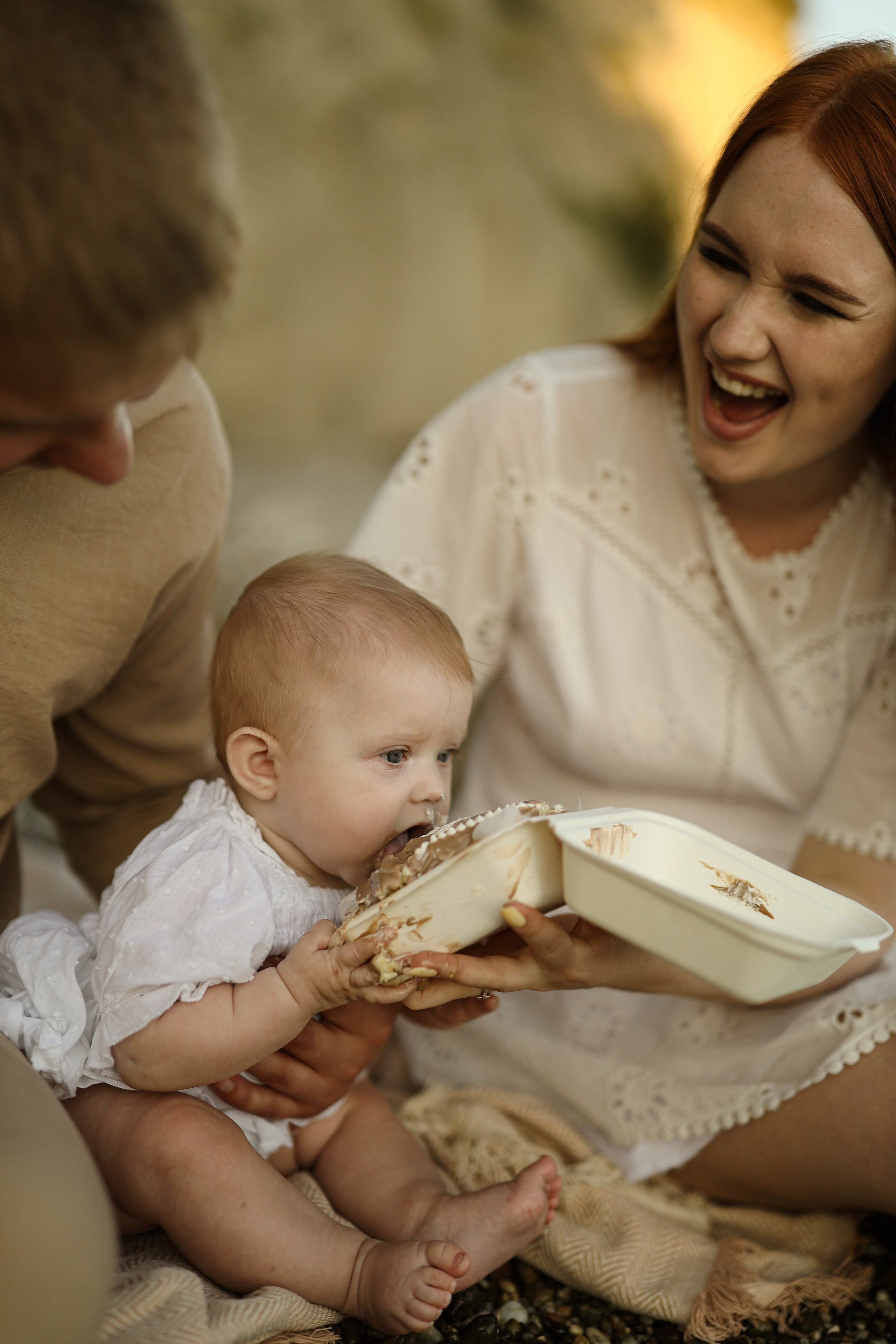 Семейная фотосессия на пляже в Абхазии. Свадебный и семейный фотограф в Абхазии Жанна Соснина